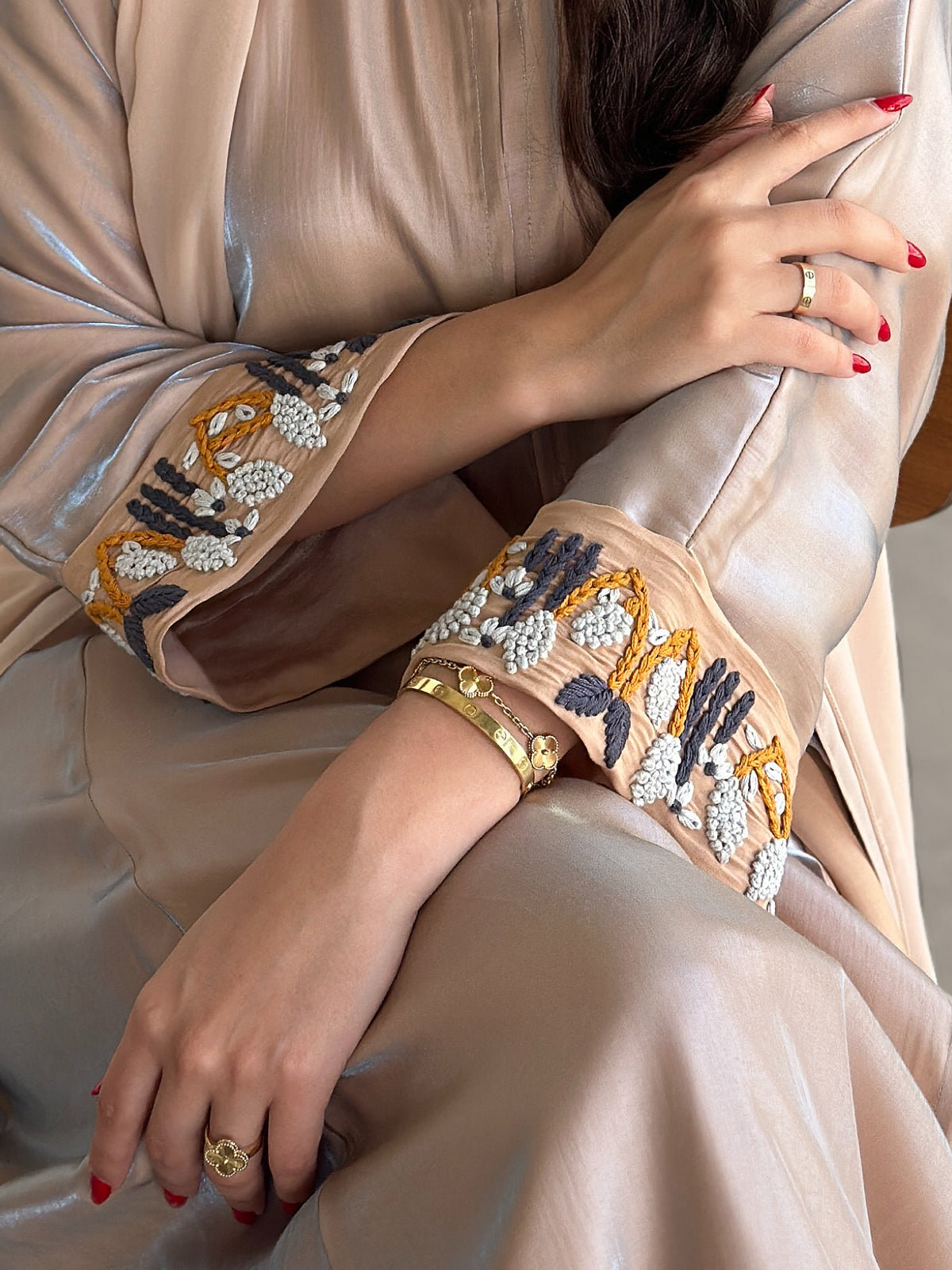 Jawhara Orange Abaya