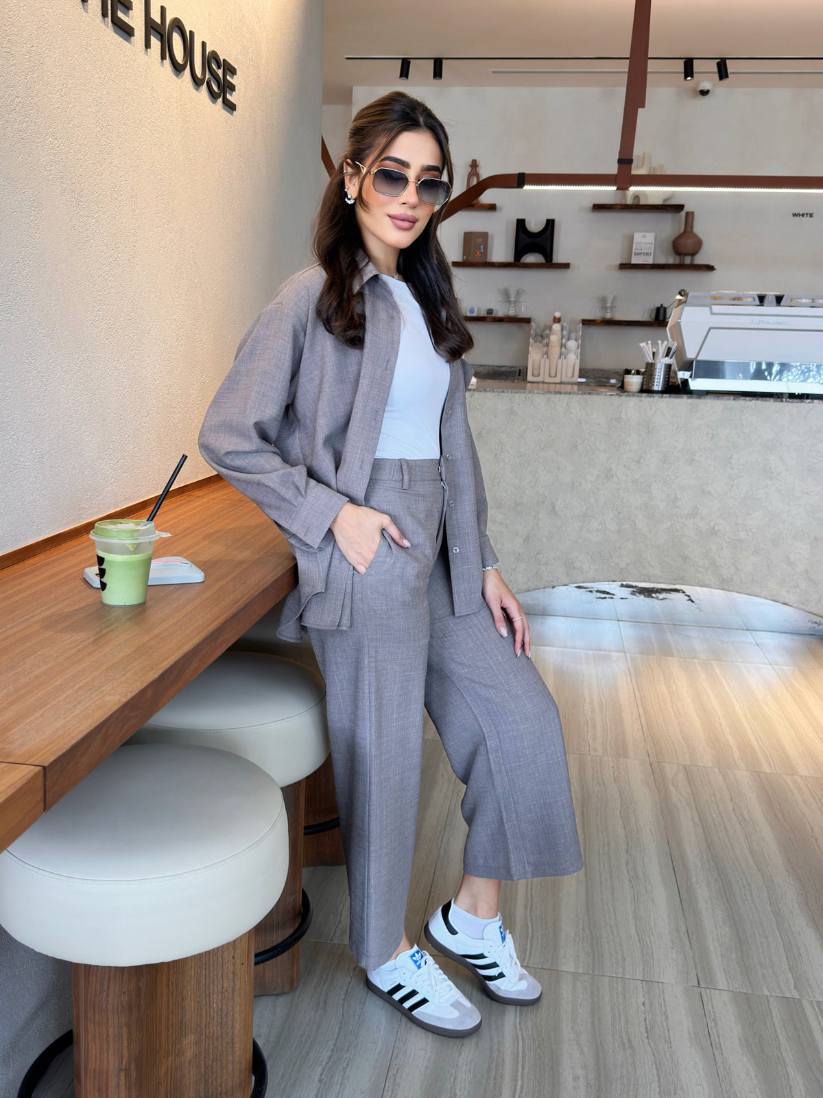 Ahed Grey Set