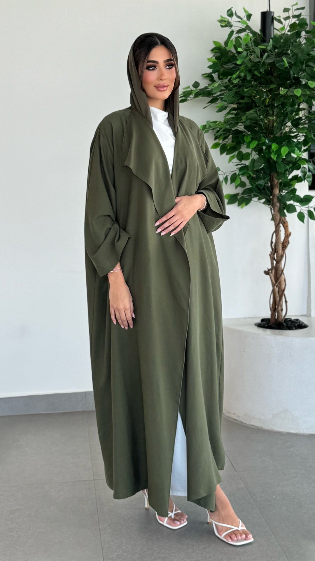 Misk Green Abaya
