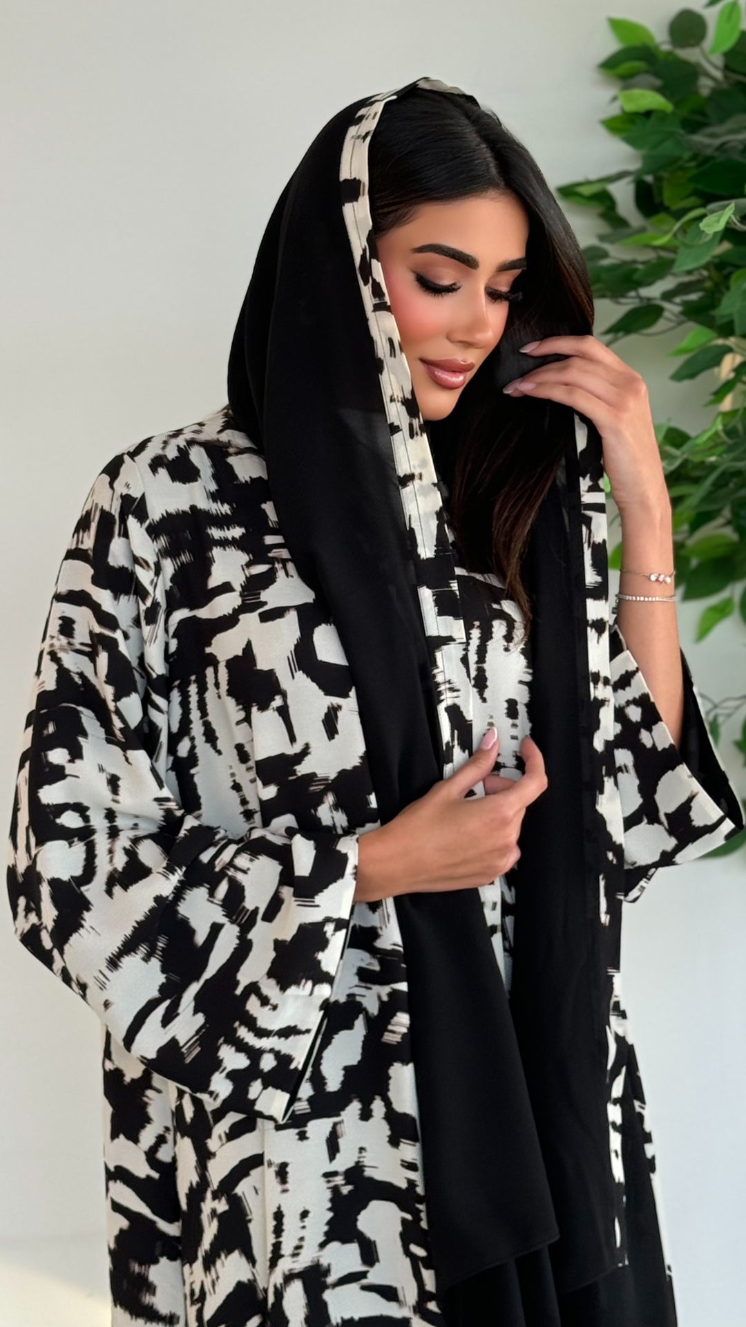 Asrar Elegant Abaya
