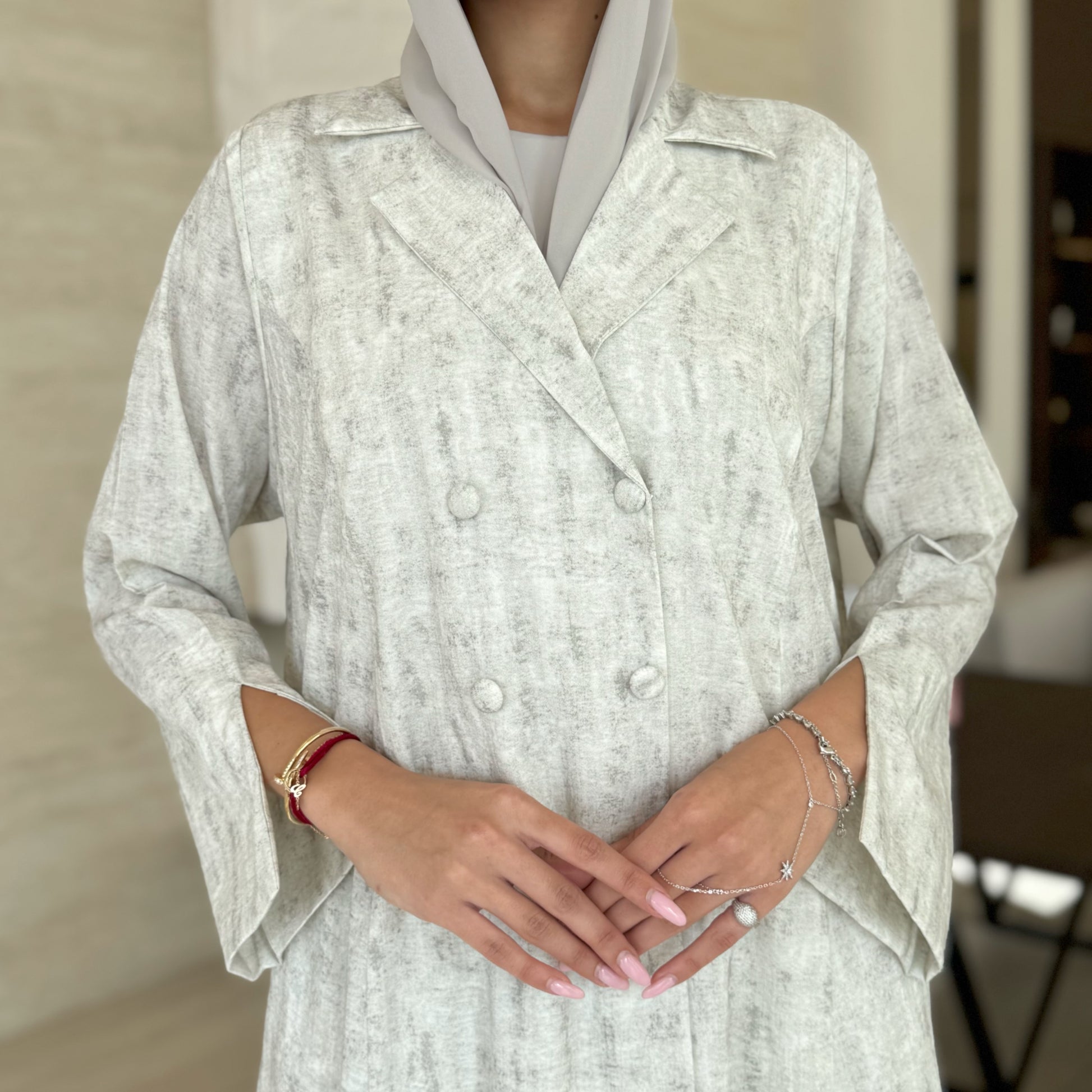 Nawal White Abaya