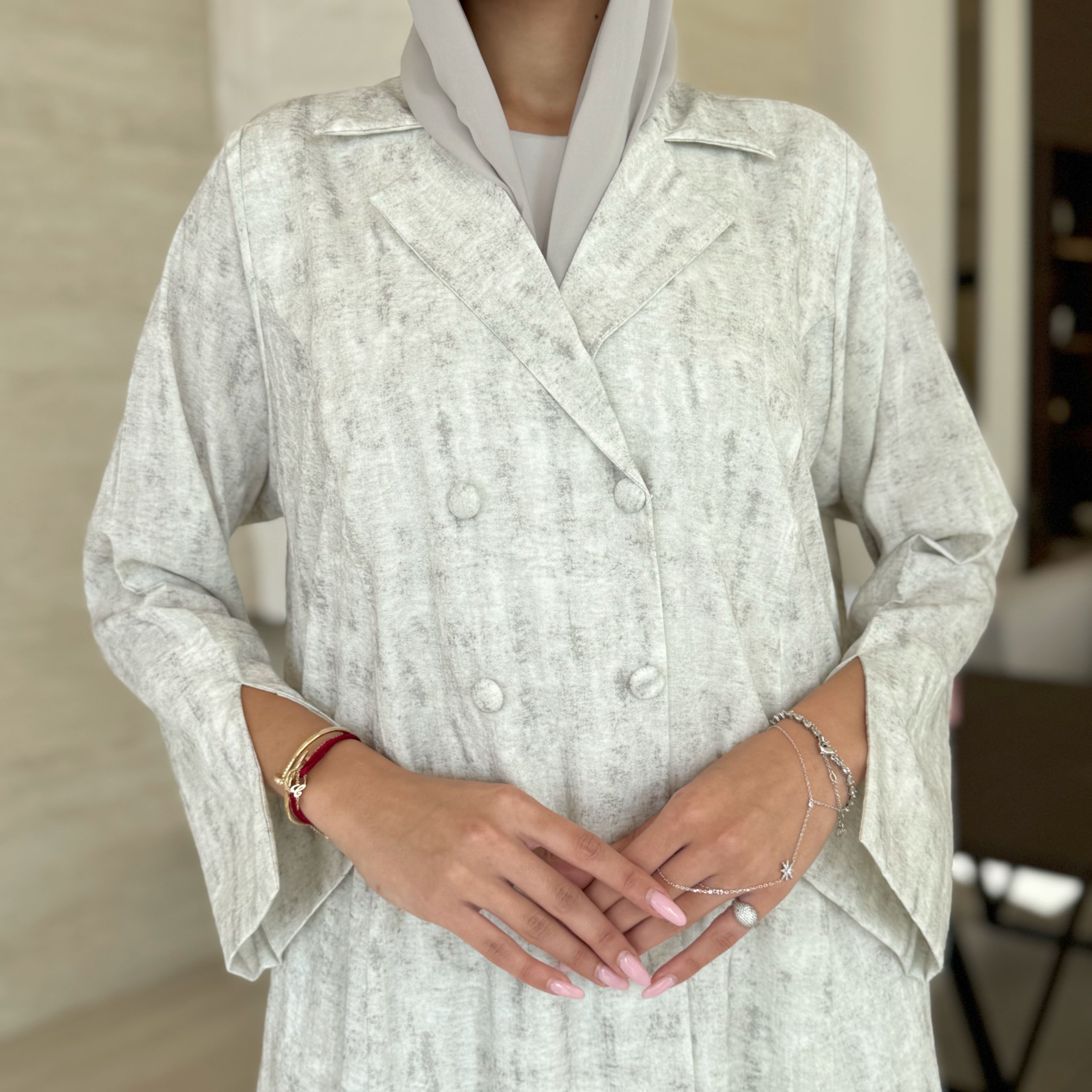 Nawal White Abaya