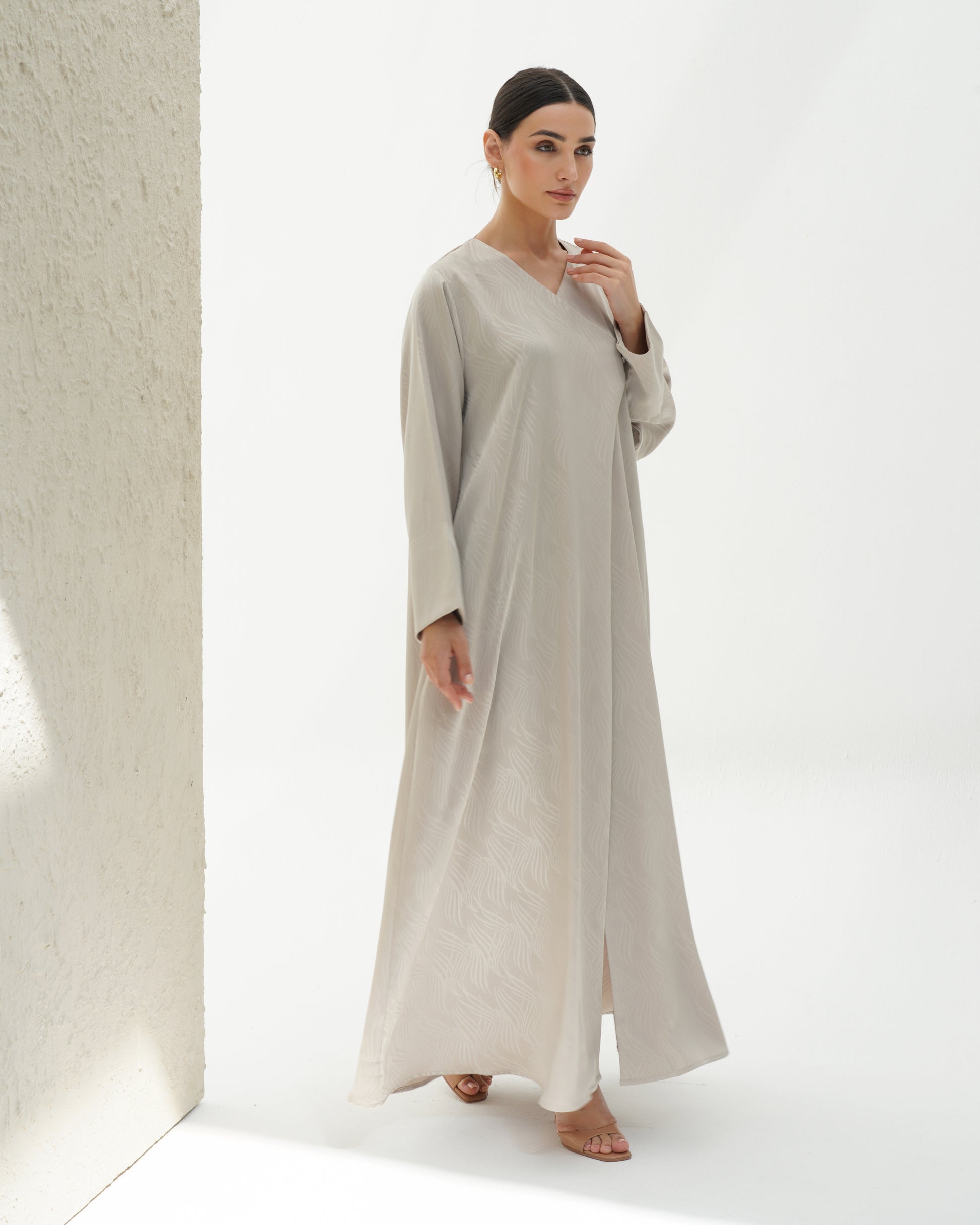 Allure Japanese jacquard Beige Abaya