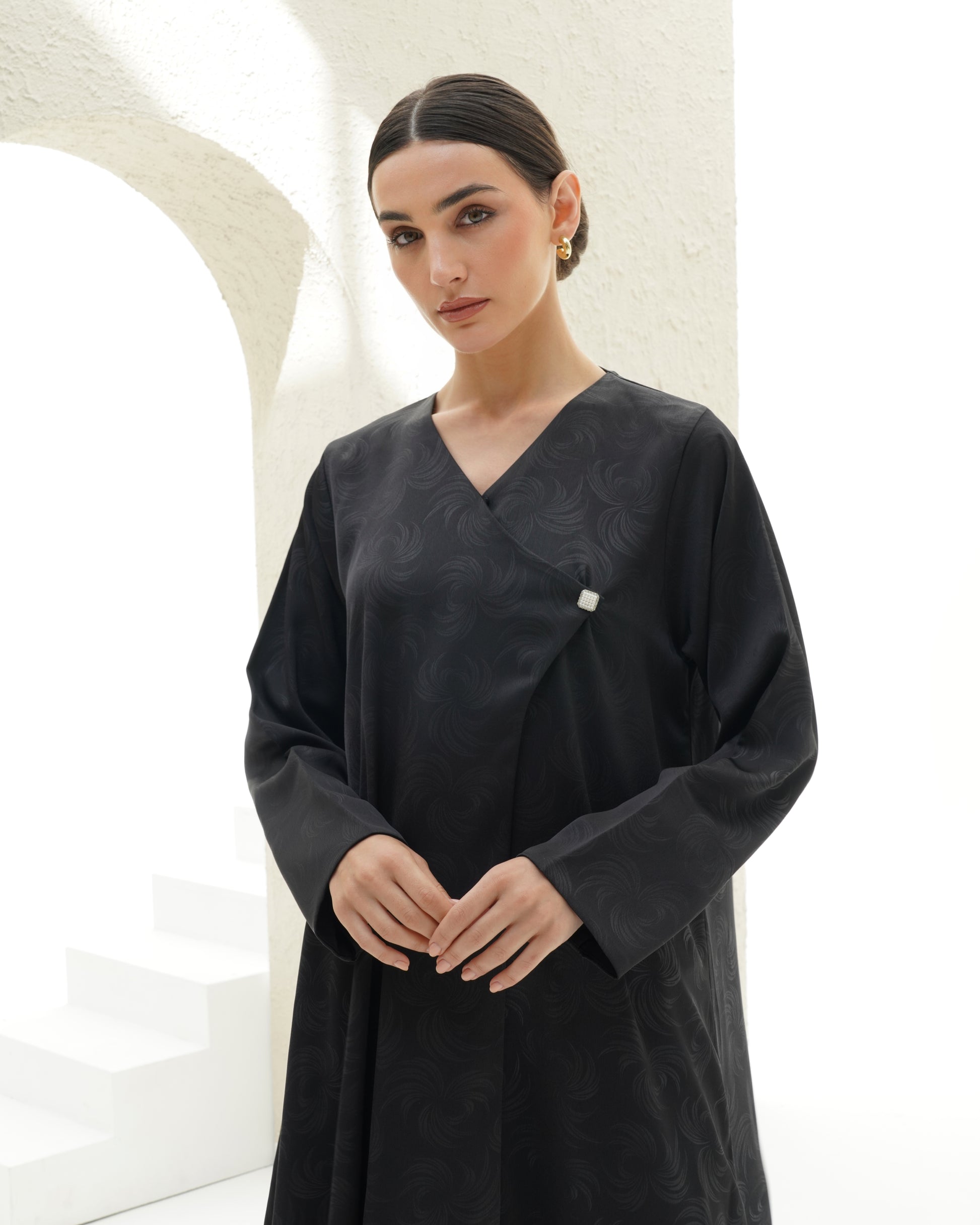 Allure Japanese Jacquard Black Abaya