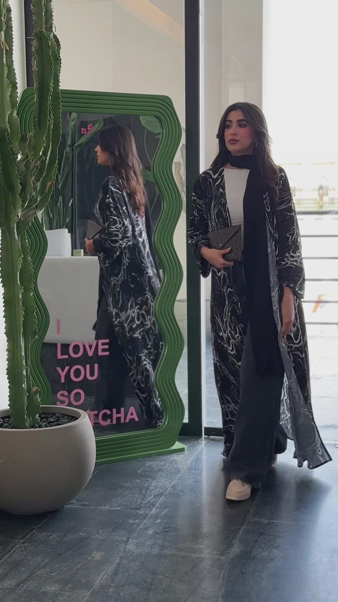 Serene Black Abaya