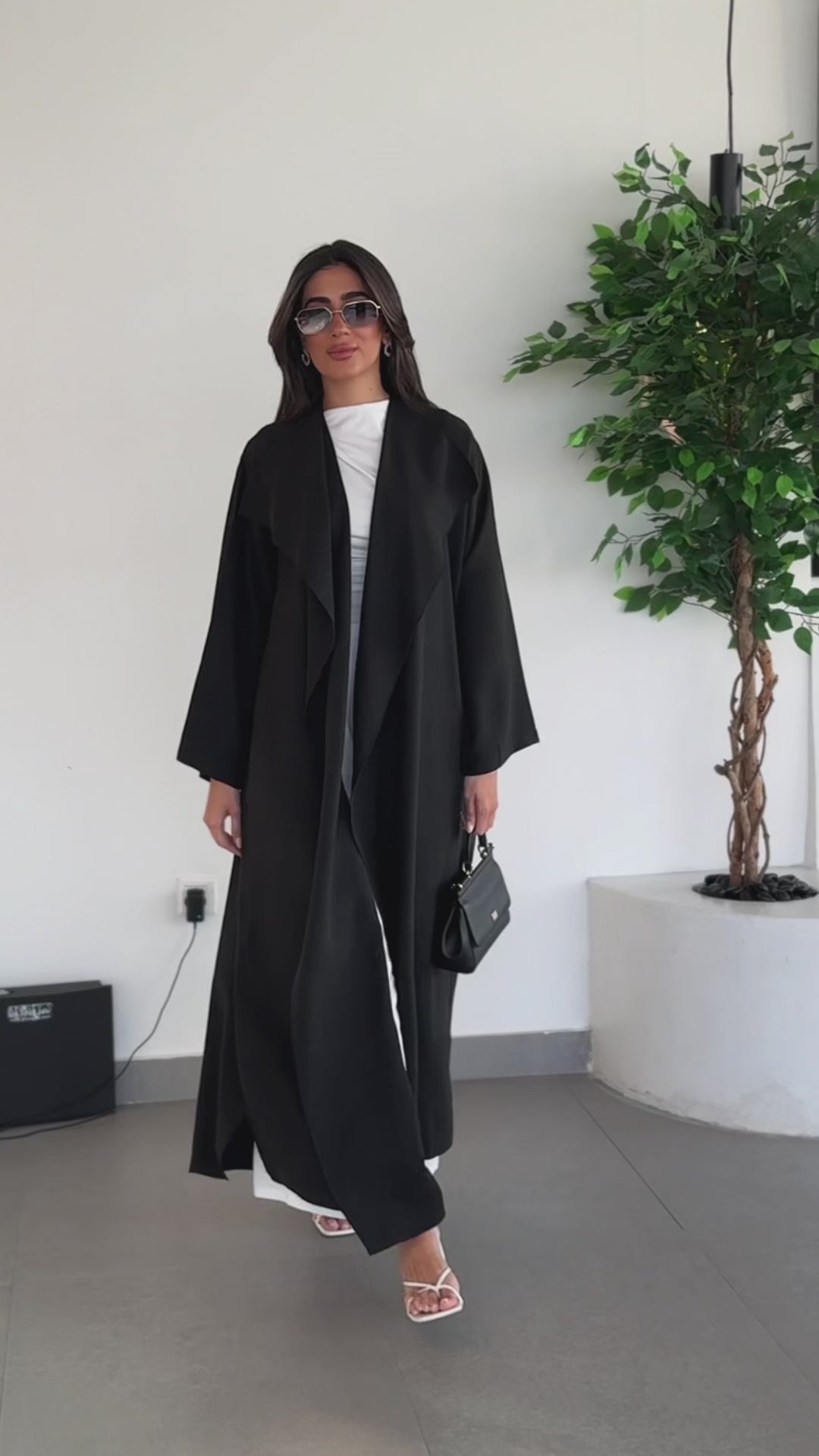 Misk Black Abaya