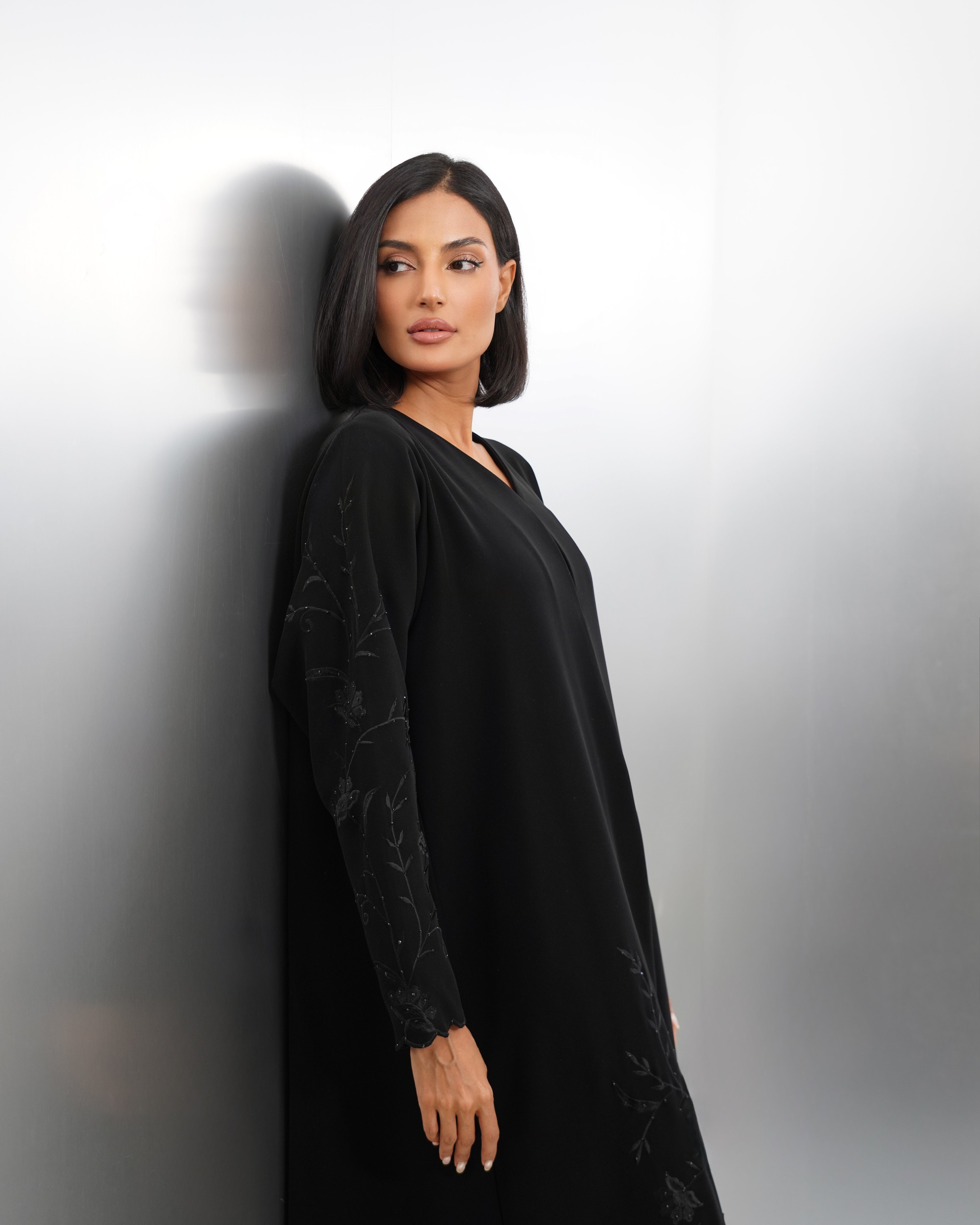 Aino-Black