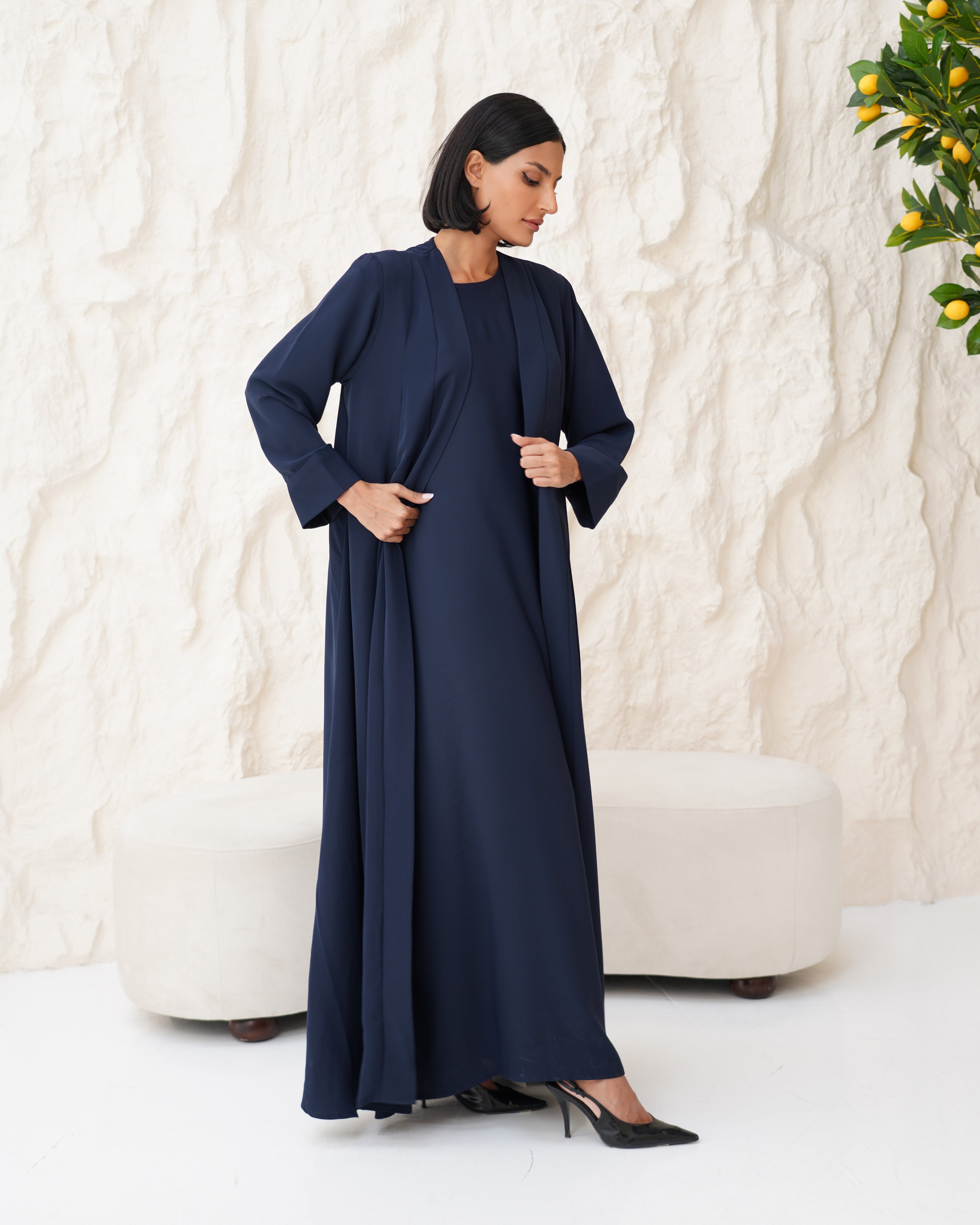 Aziza Navy Abaya