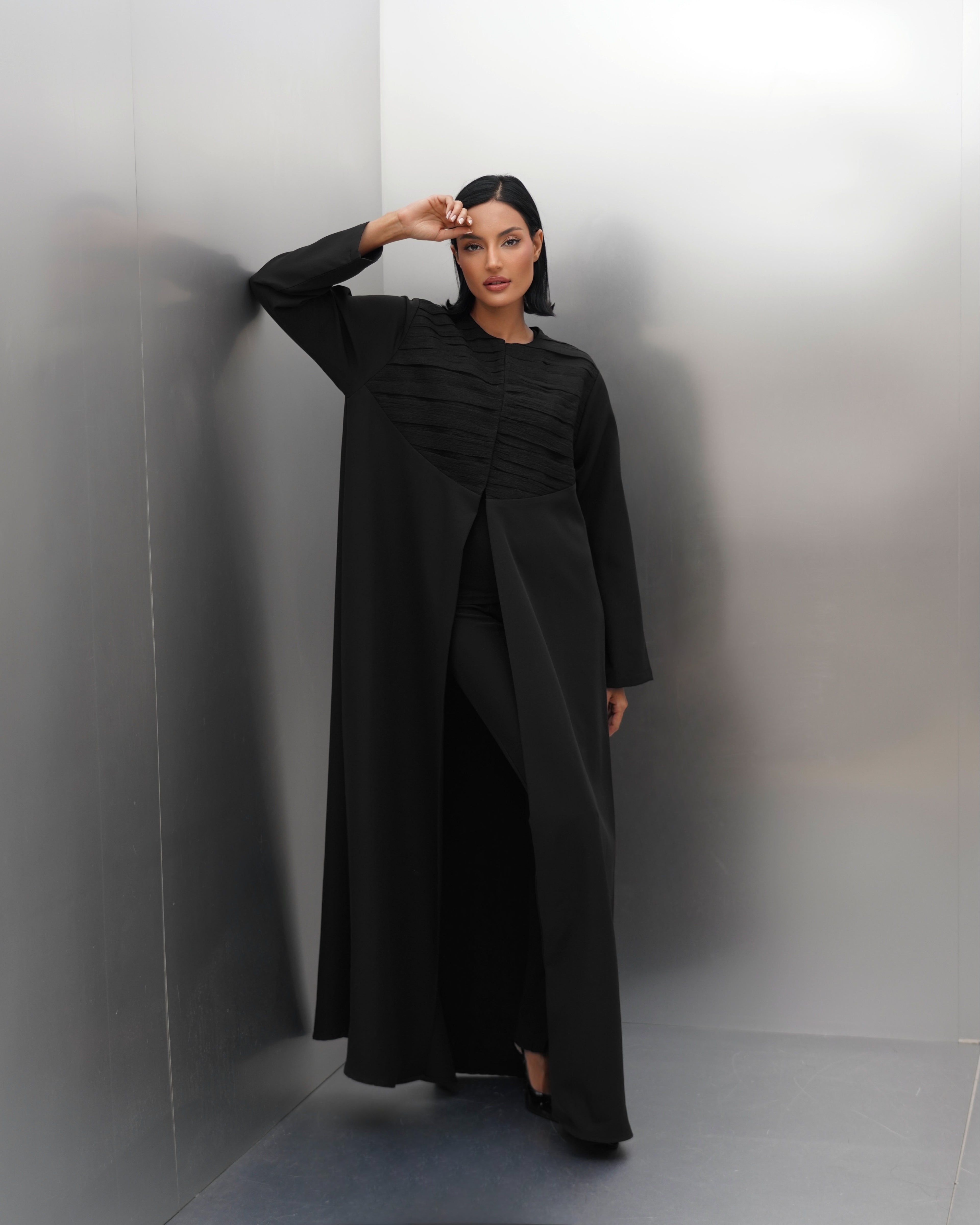 Hilla-Black