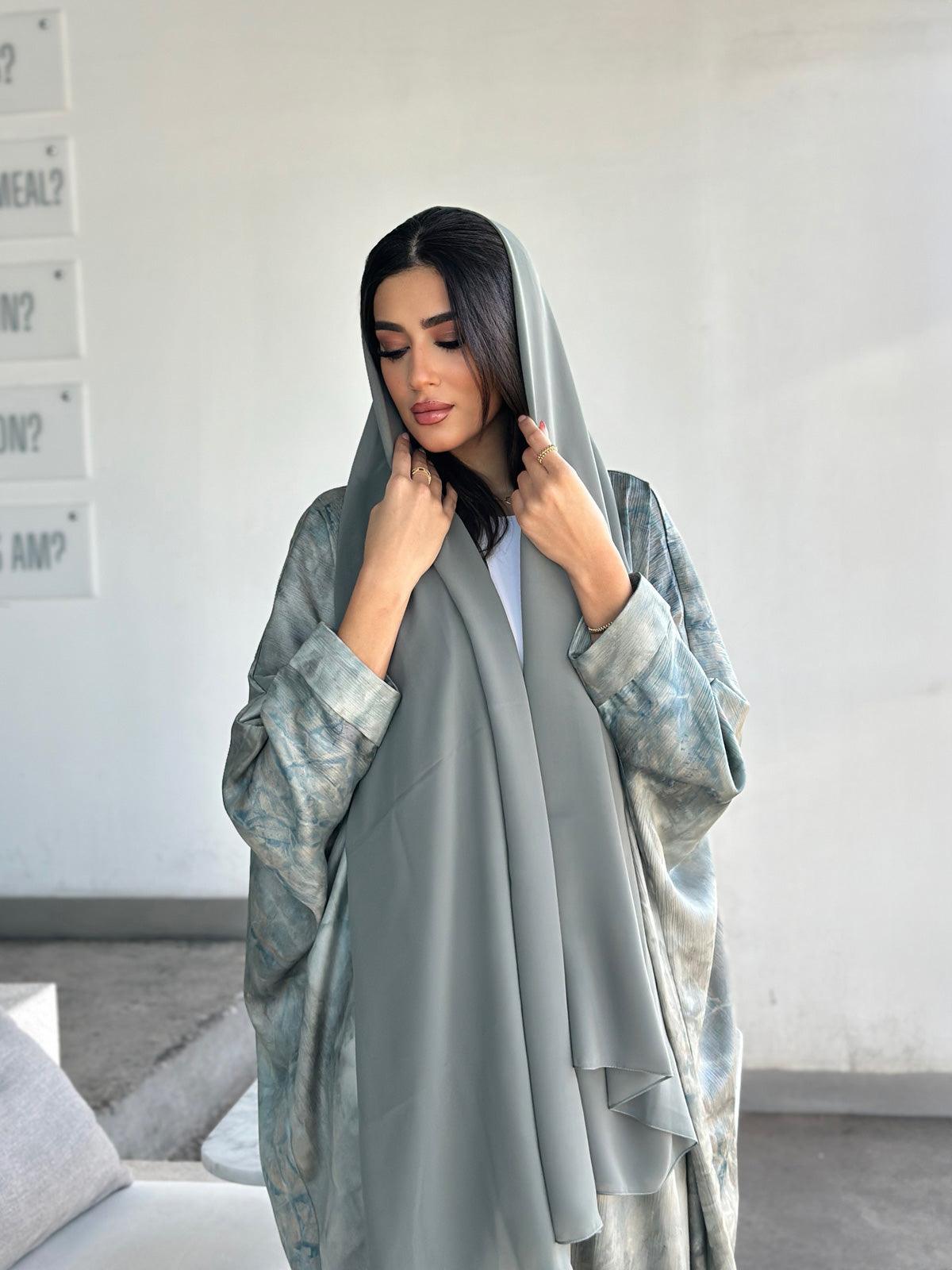 Bisht Abaya