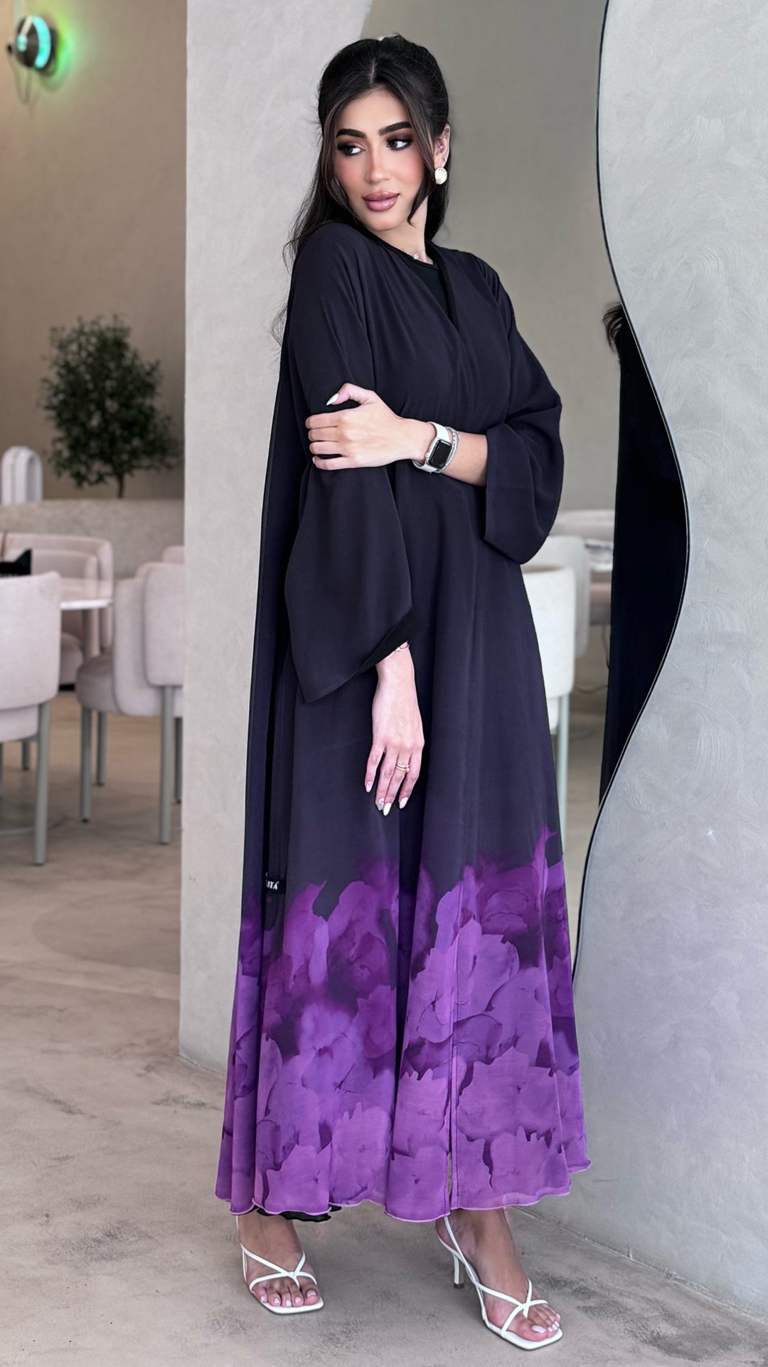 Raheeq Purple Abaya