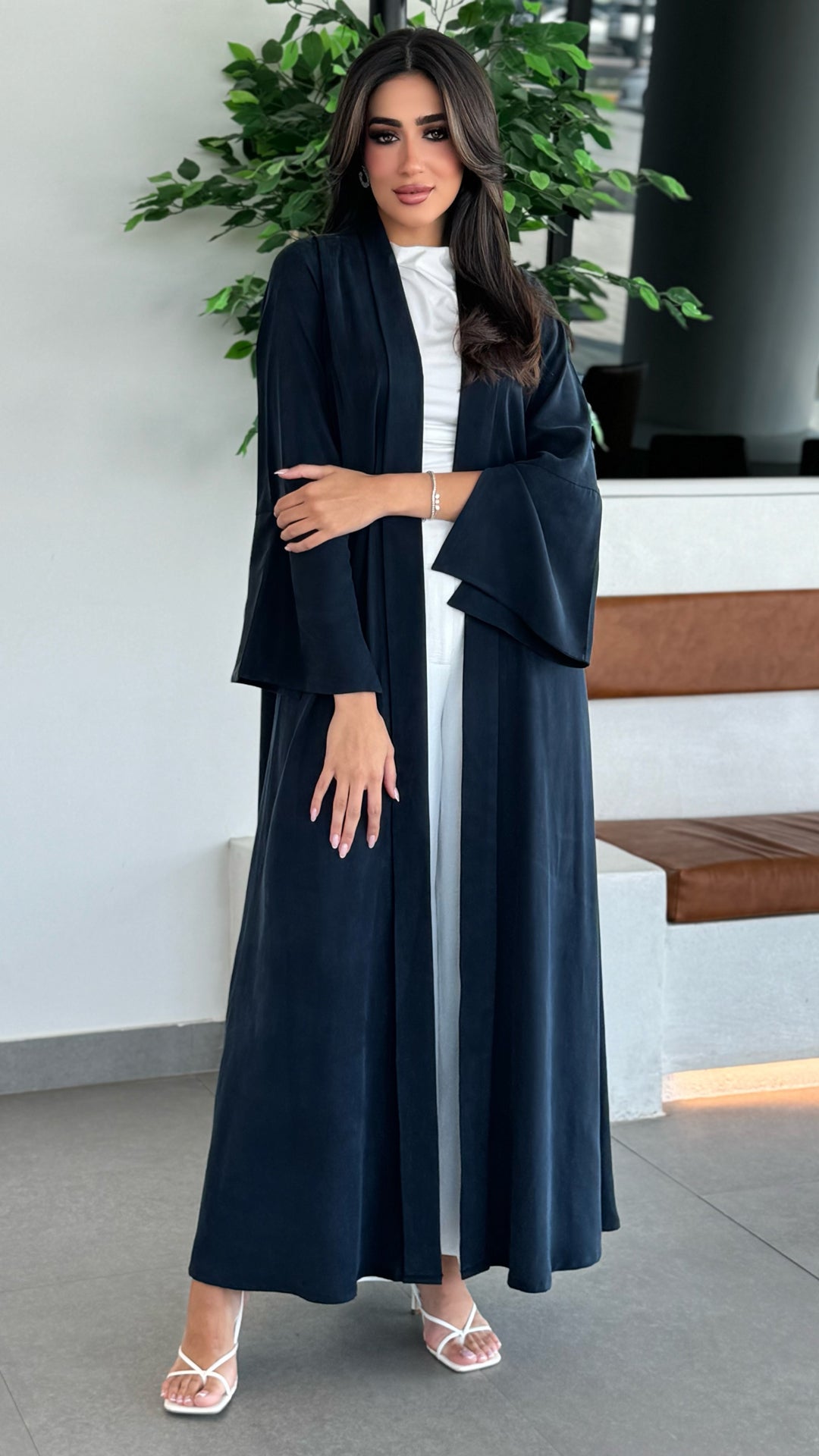 Maya Navy Abaya