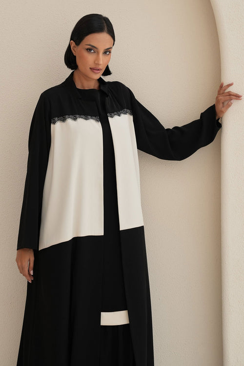 AUREN Off White Abaya