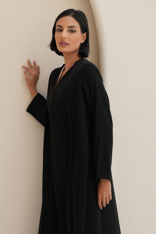AYVERA Black Abaya