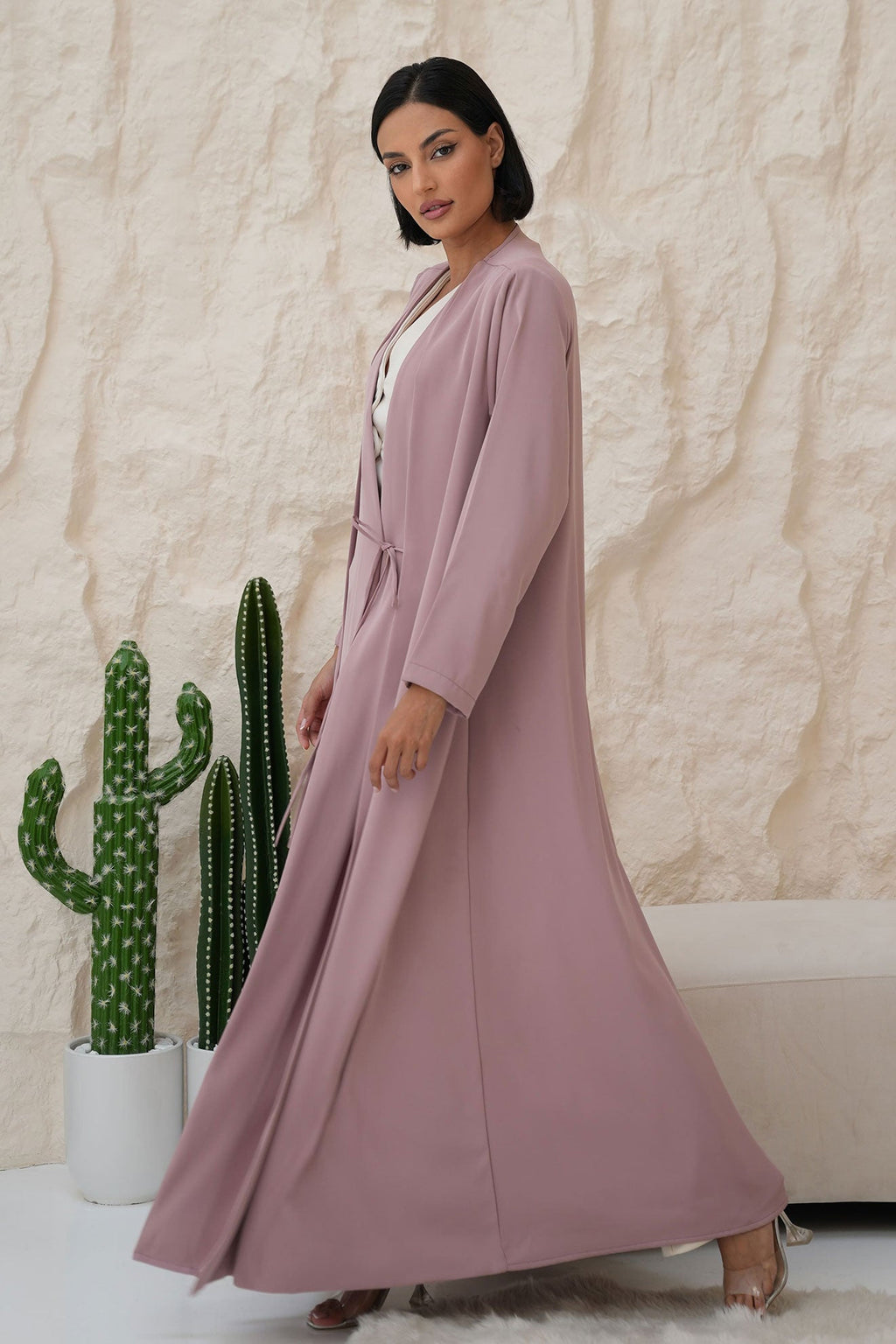 AYVERA Pink Abaya