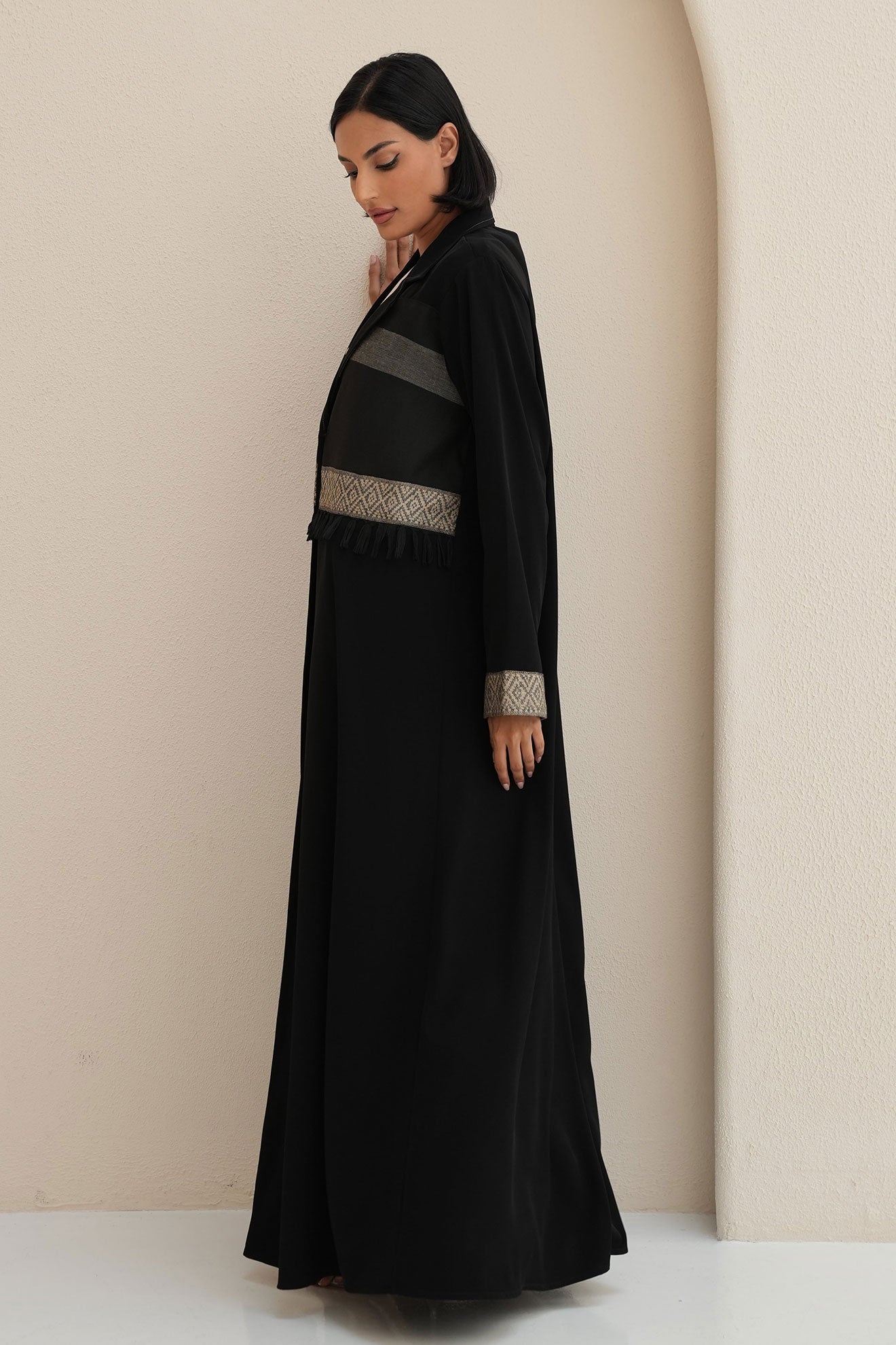 KAVEN Beige Abaya