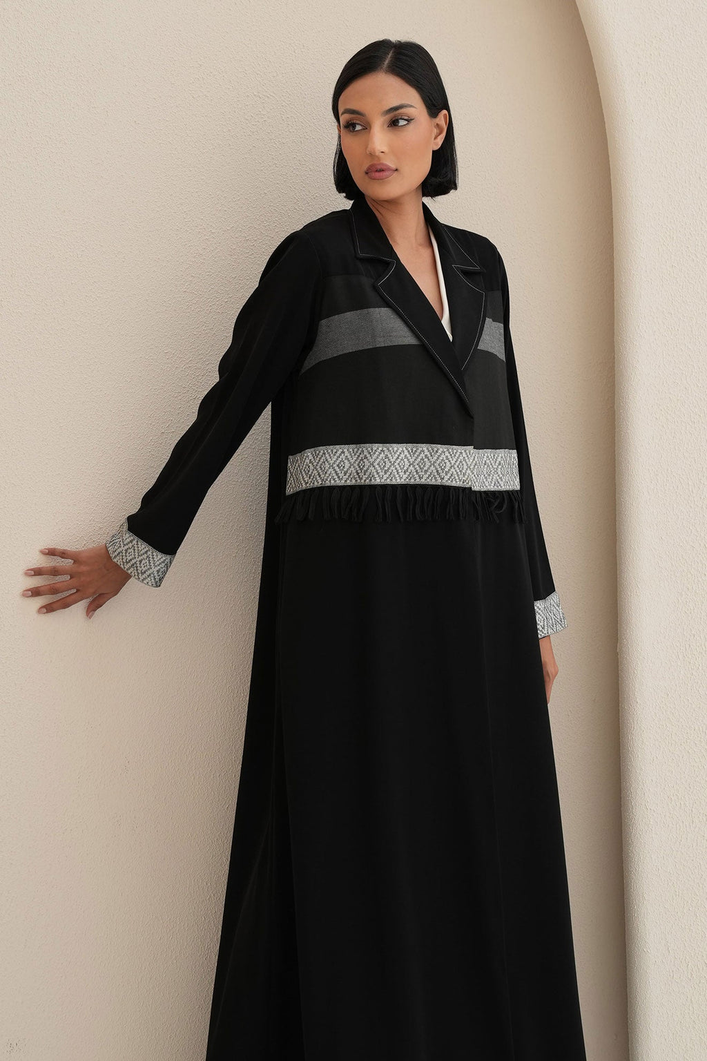 KAVEN White-Grey Abaya