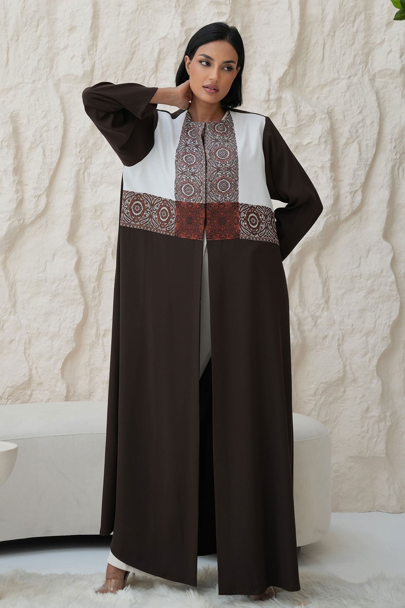 LIVORA Brown Abaya