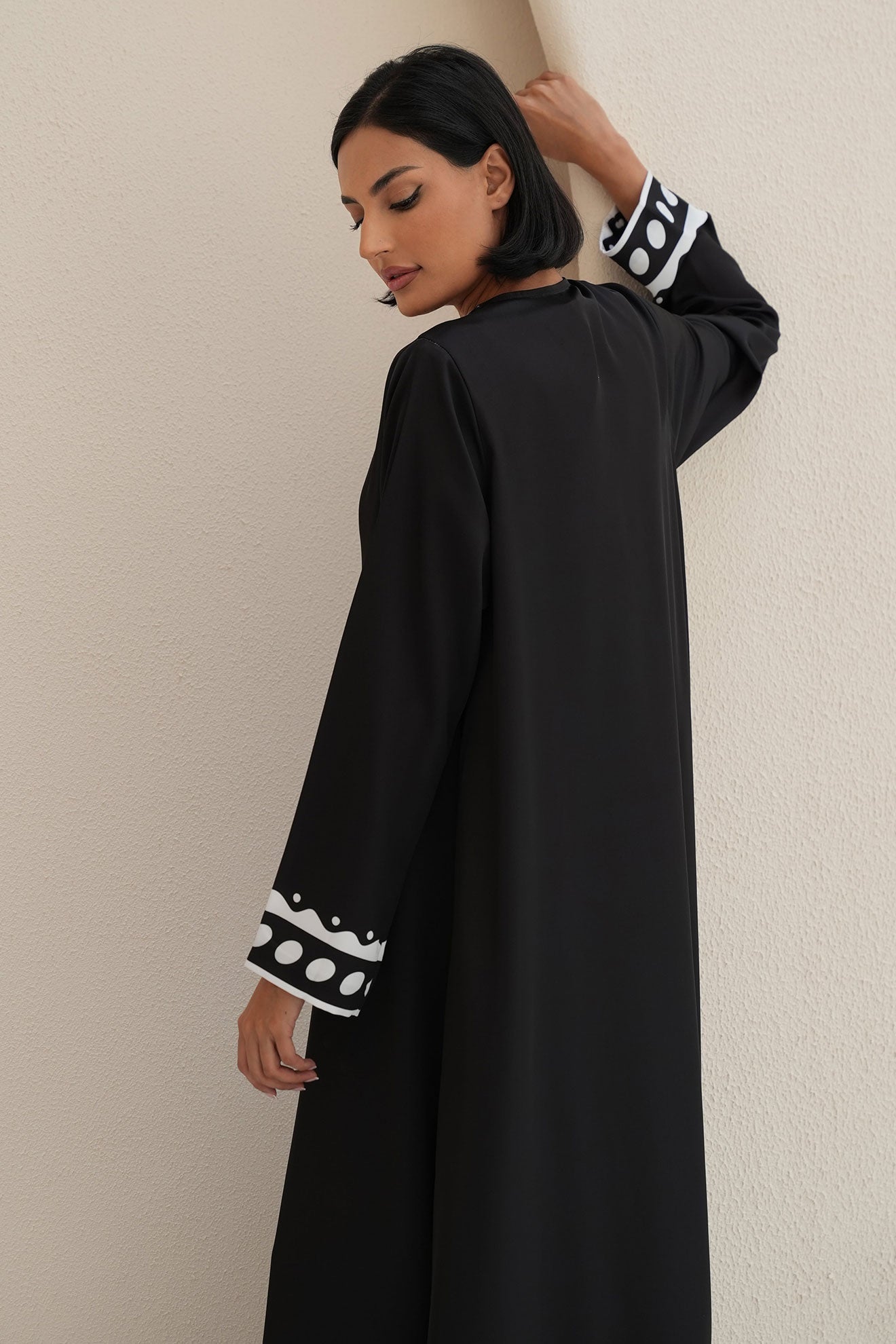 ORIELLE Black Abaya