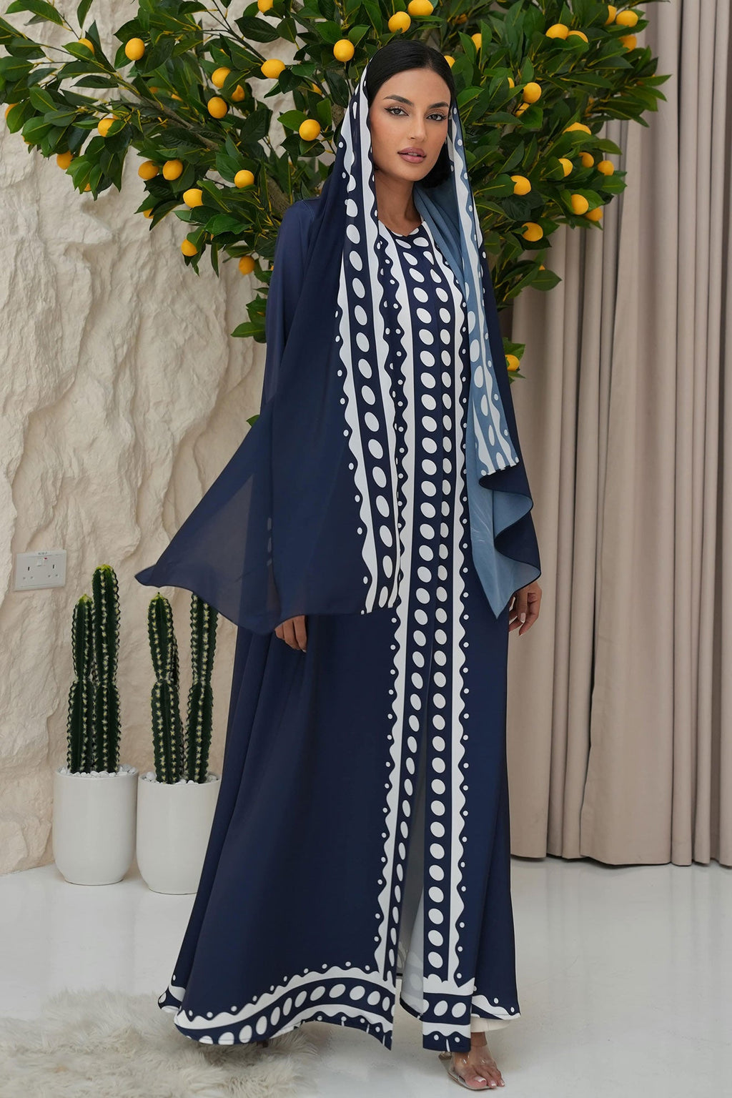 ORIELLE Navy Abaya