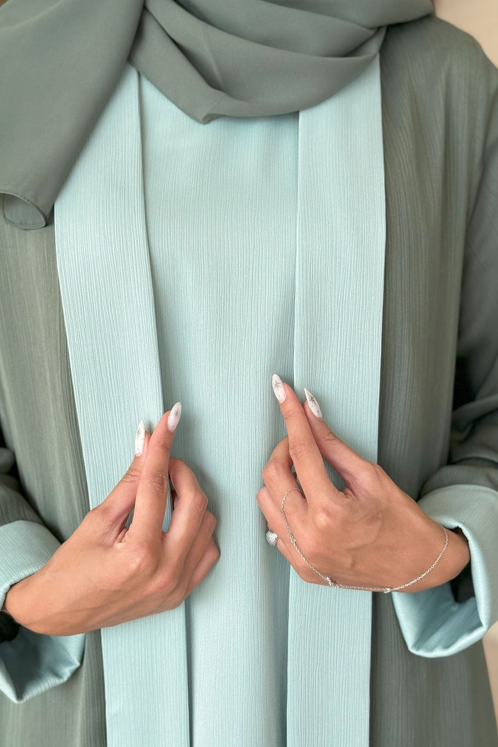 Encanto Green Abaya