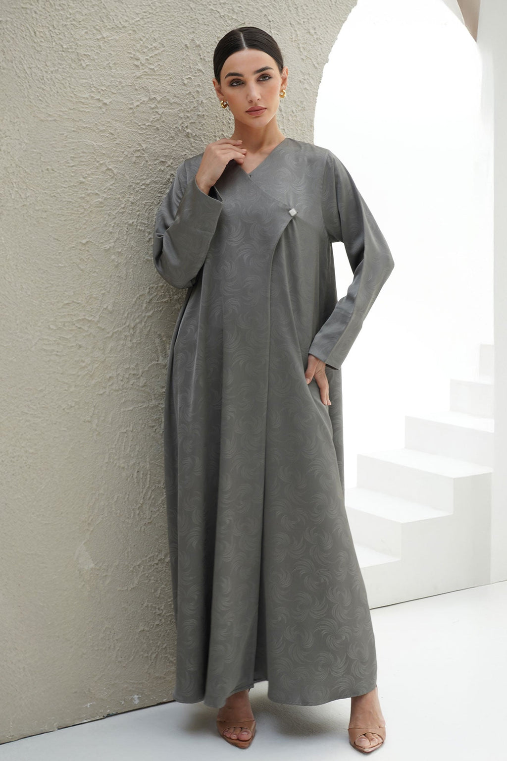 Allure Grey Jacquard Japanese Abaya