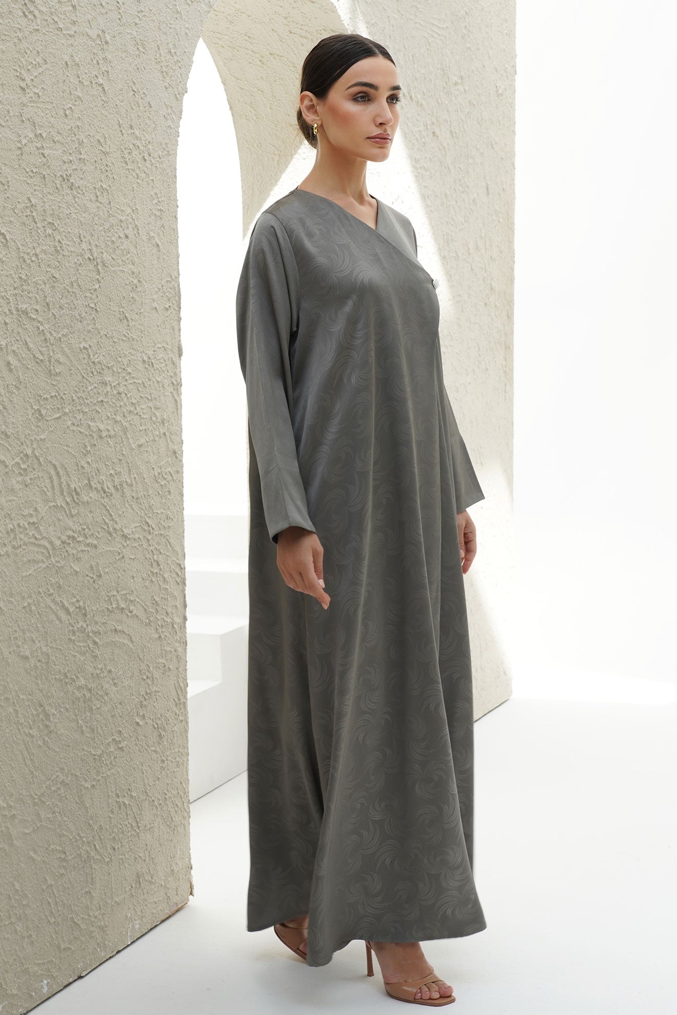 Allure Grey Jacquard Japanese Abaya