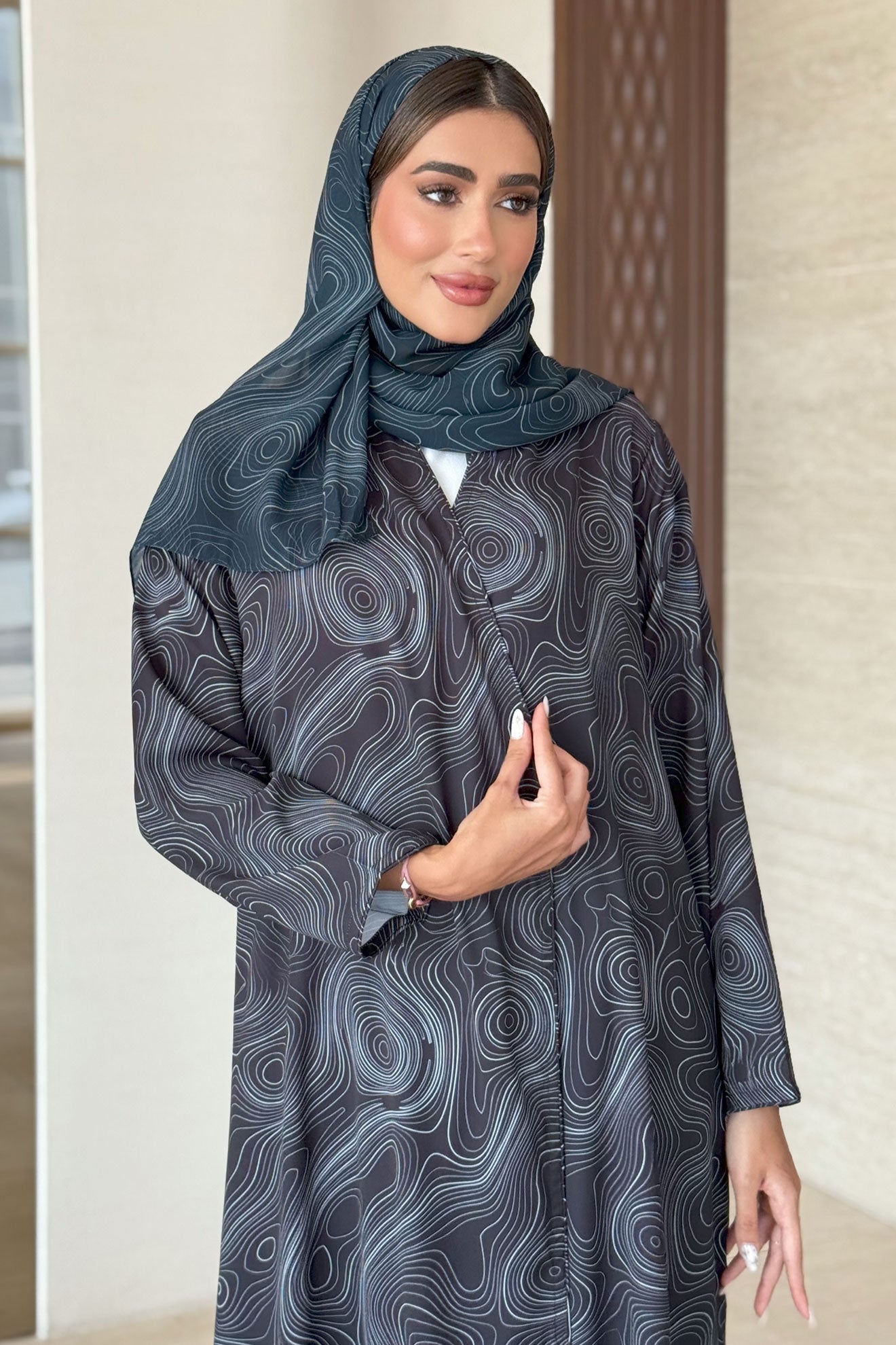 Bella Gray Abaya
