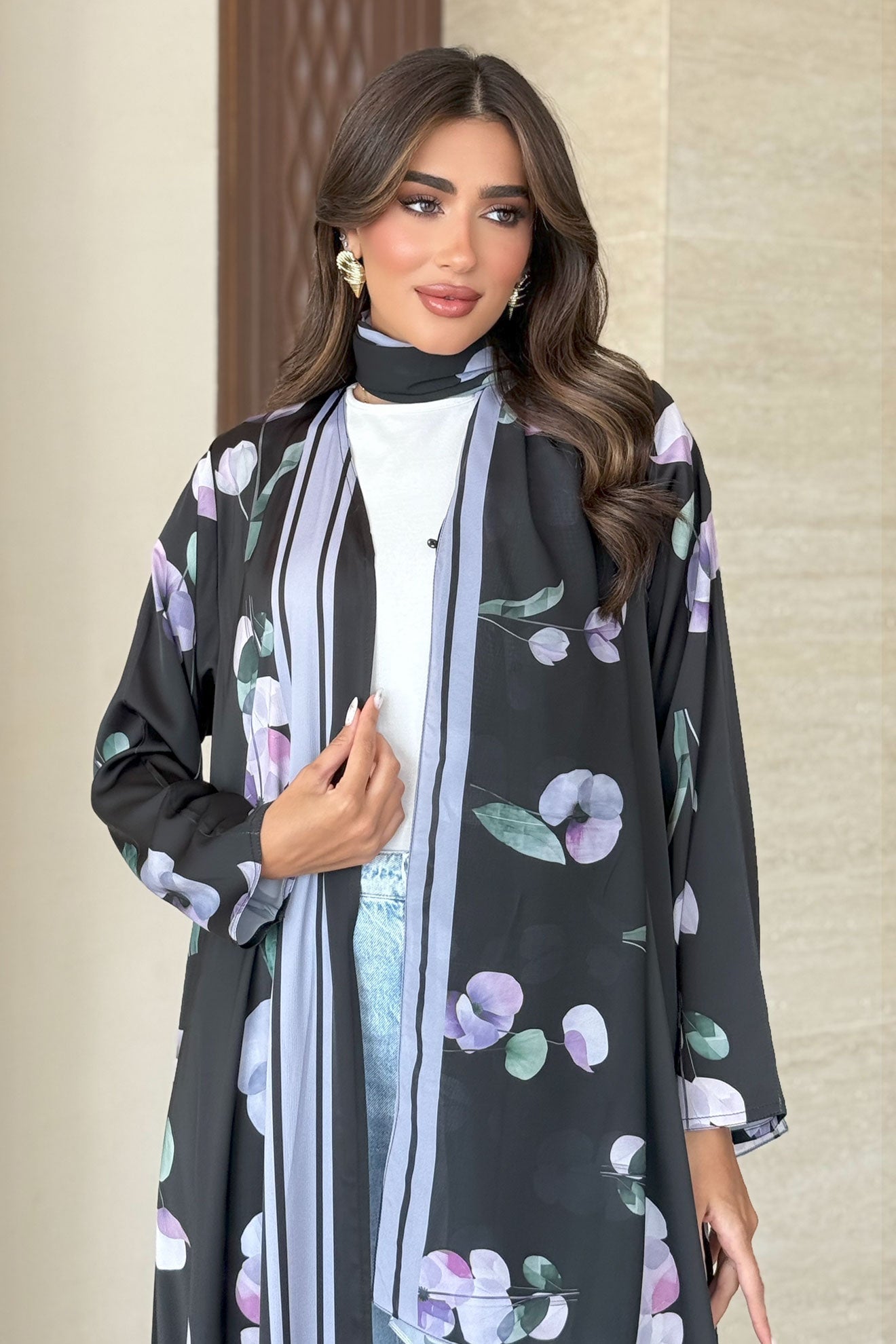 Luna Black Abaya