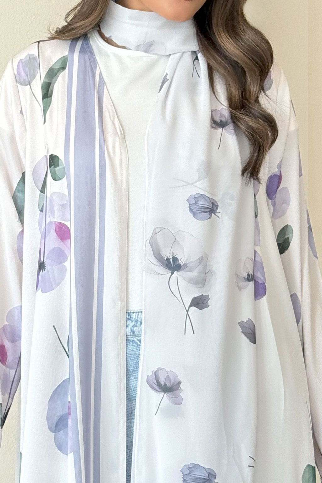 Luna White Abaya