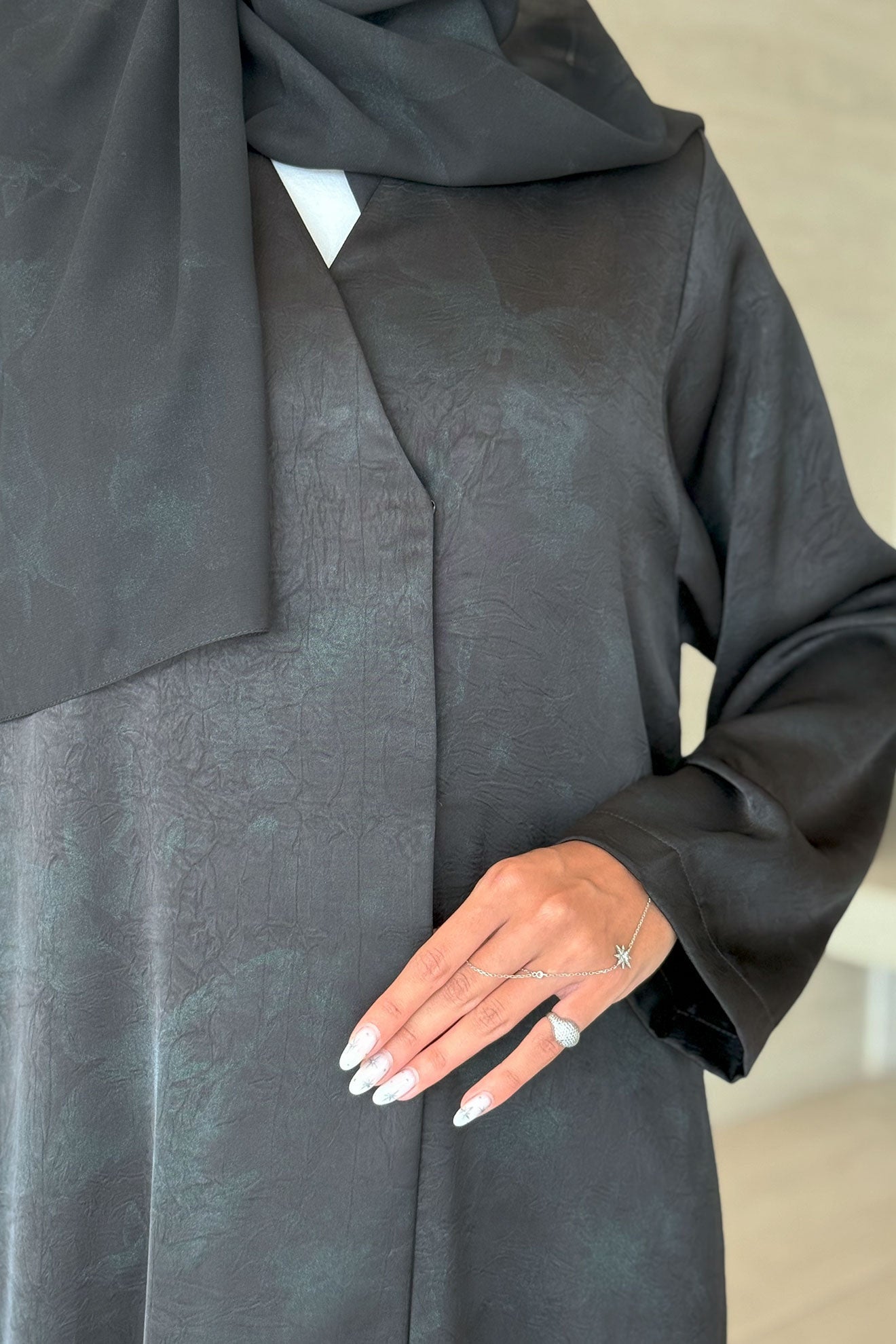 Perla Green Abaya