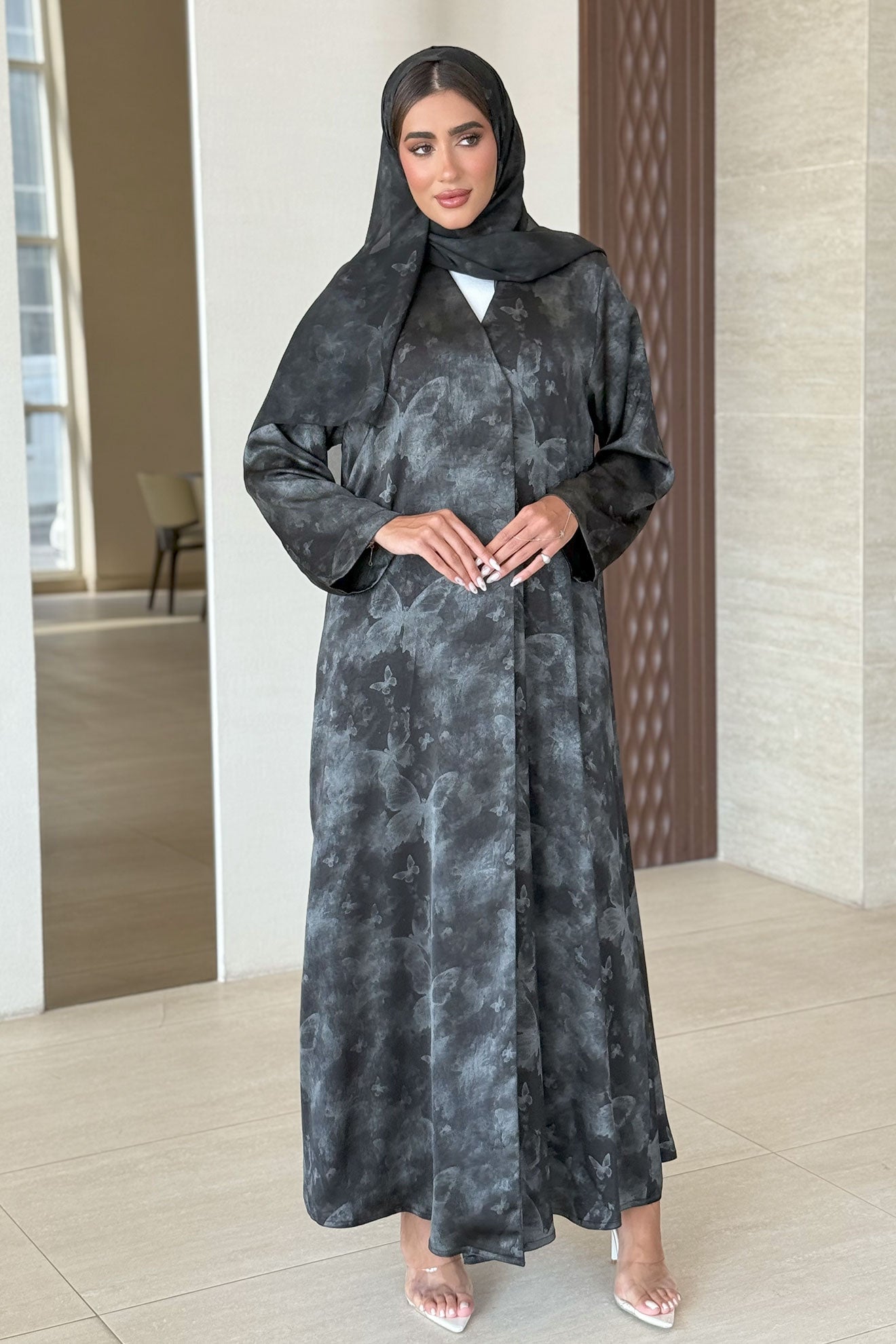 Perla White Abaya