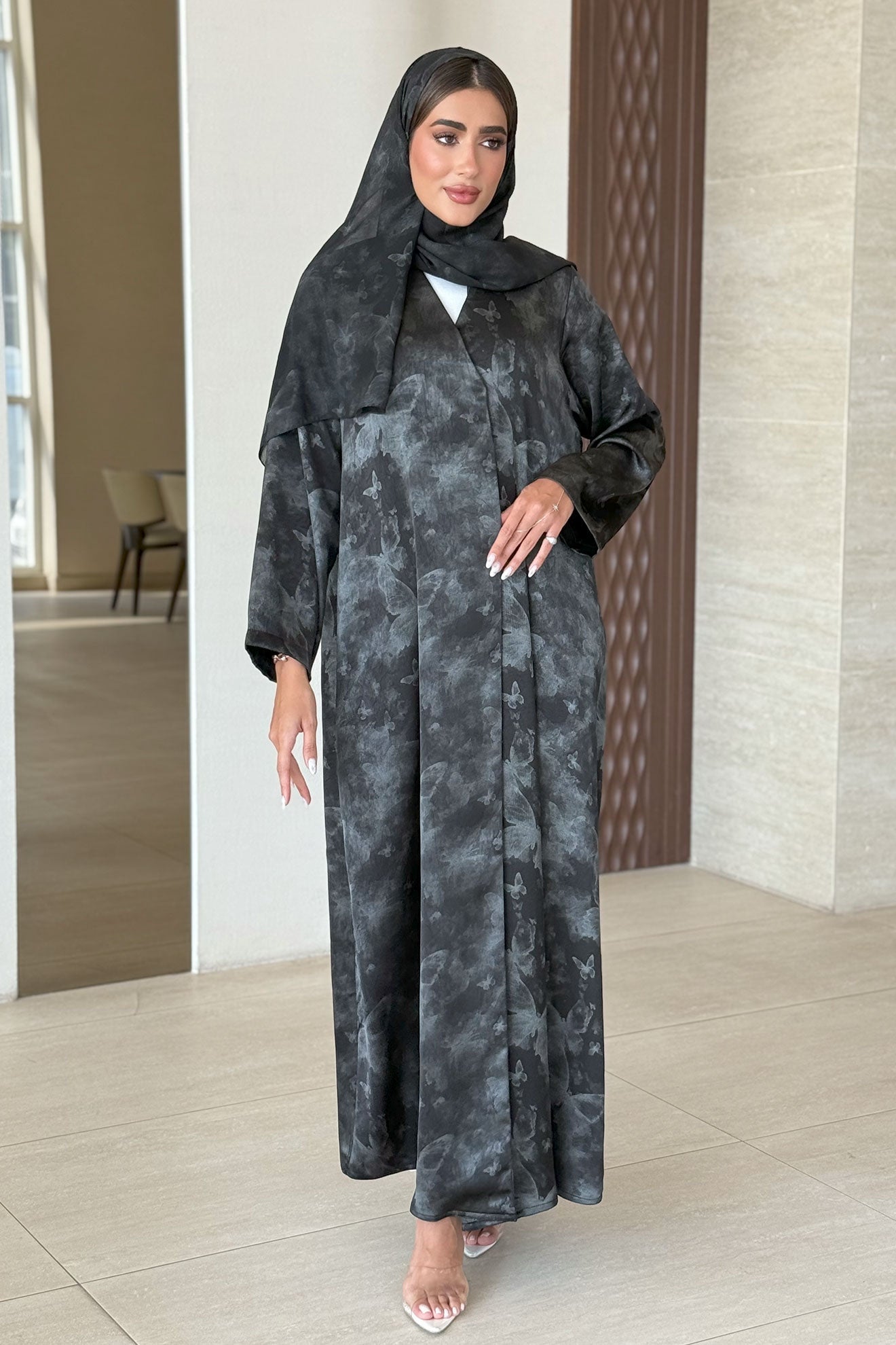 Perla White Abaya