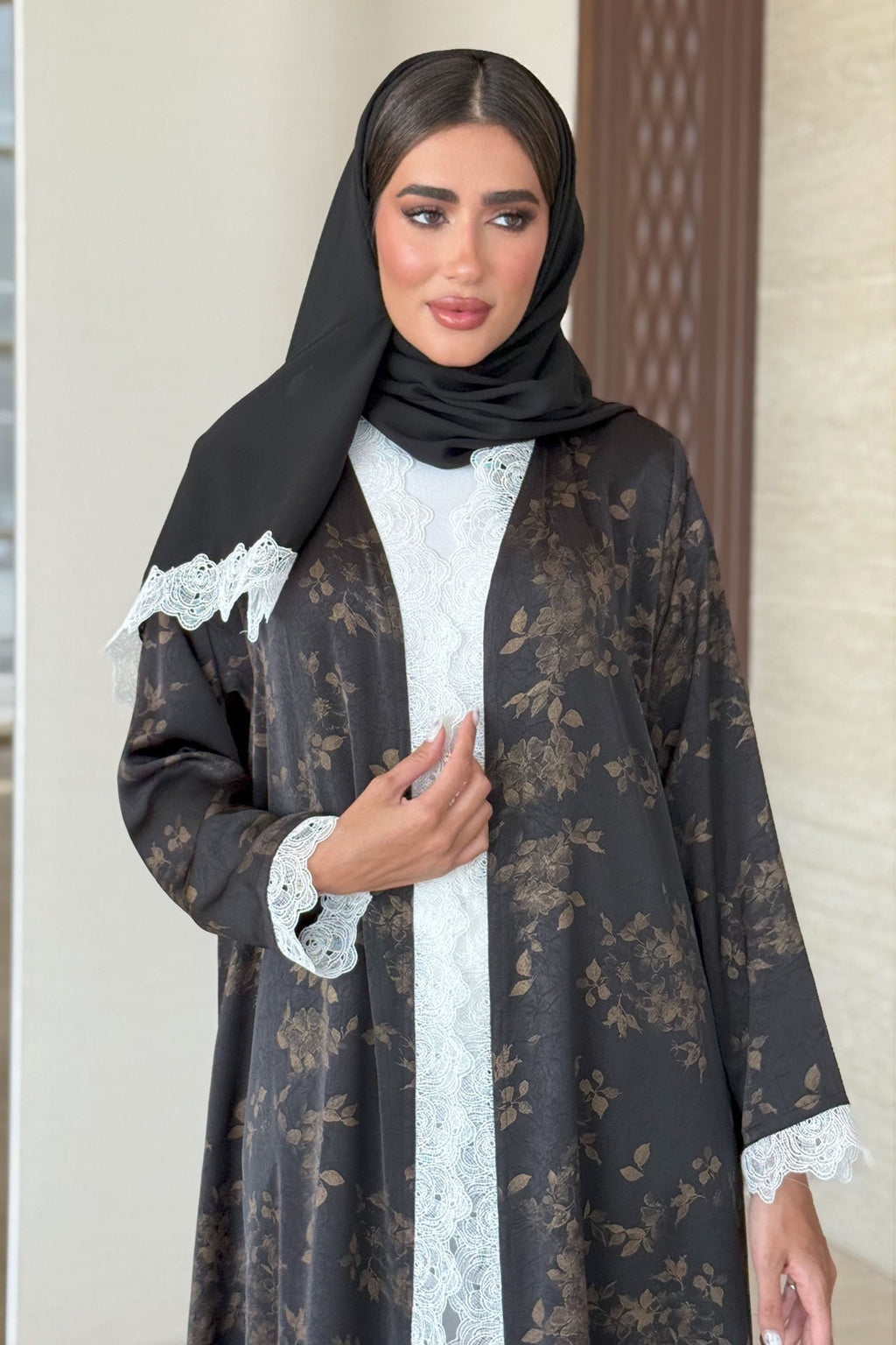 Rosa Brown Abaya