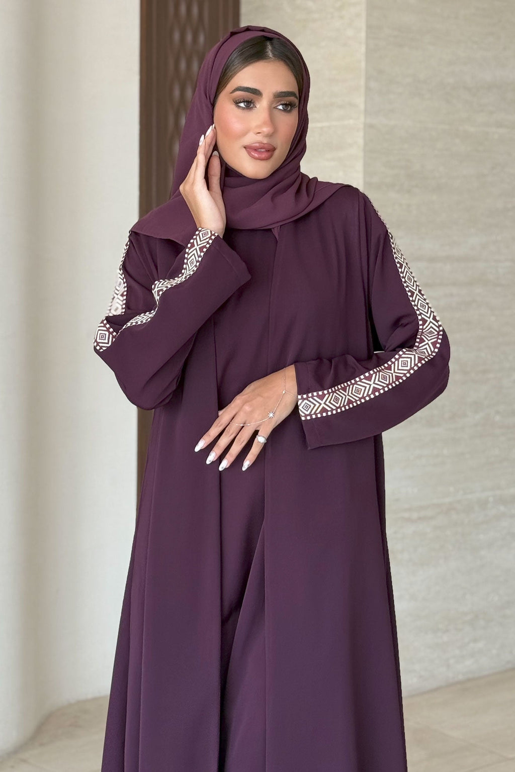 Velo Purple Abaya