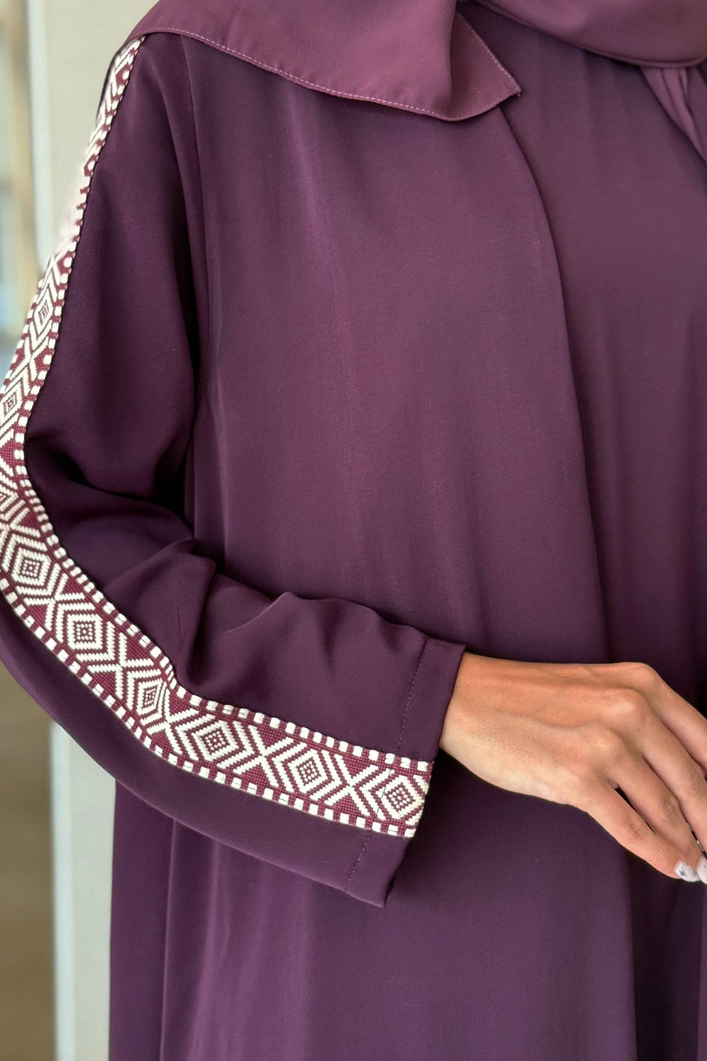 Velo Purple Abaya