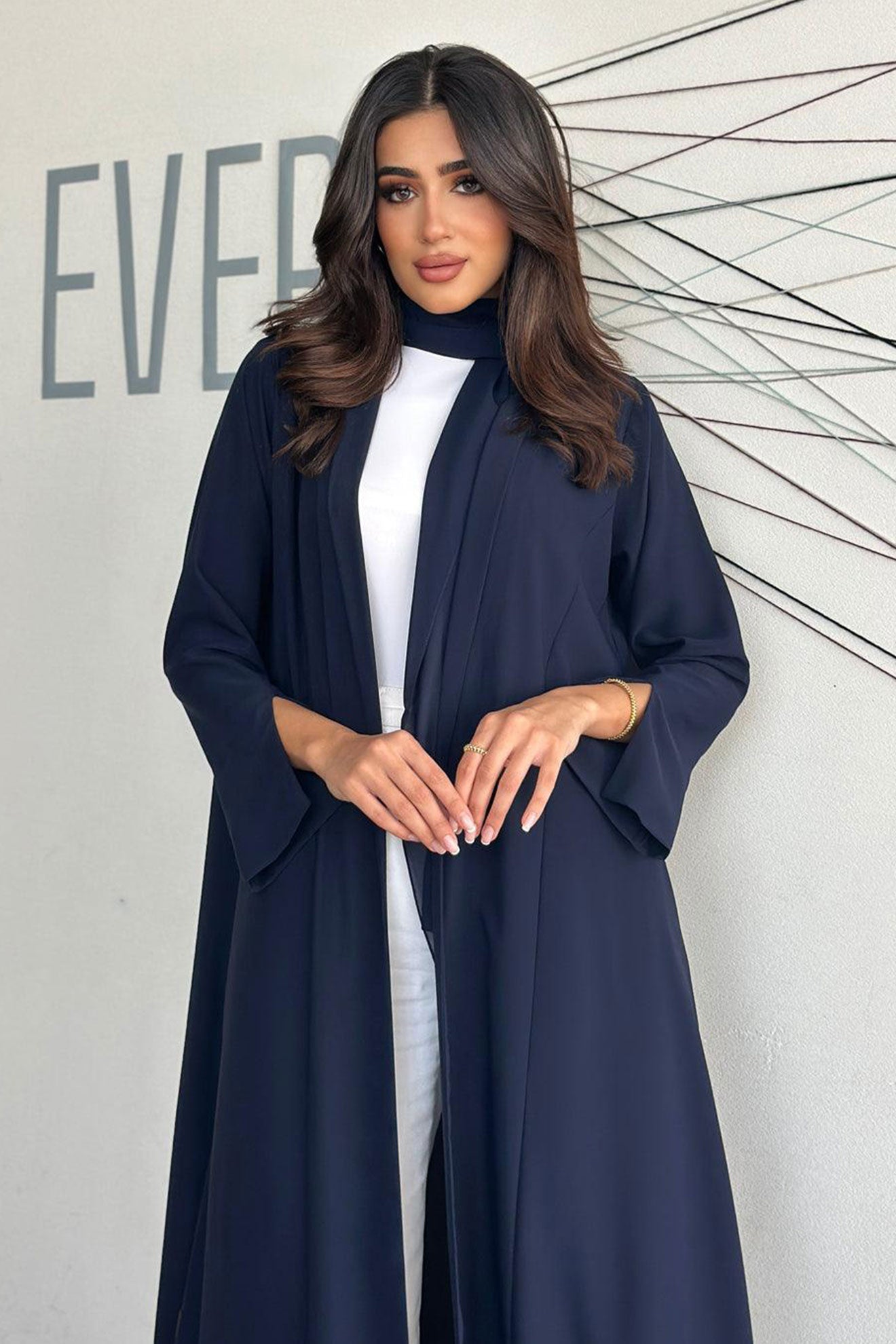 Sultana Navy Abaya