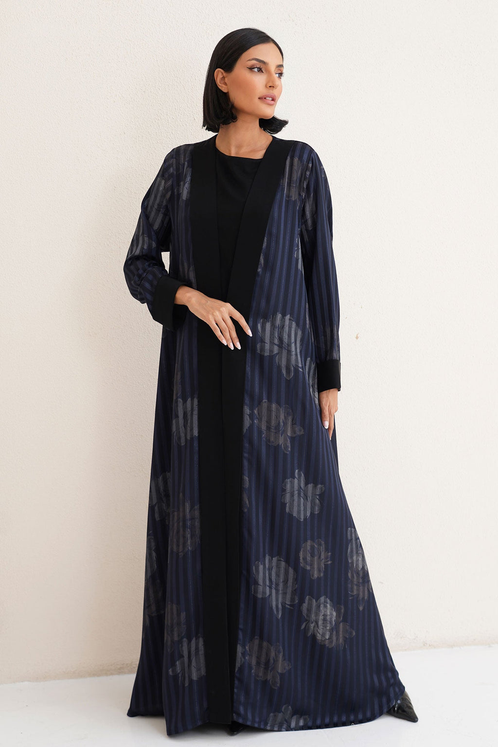 Lumea Navy Abaya