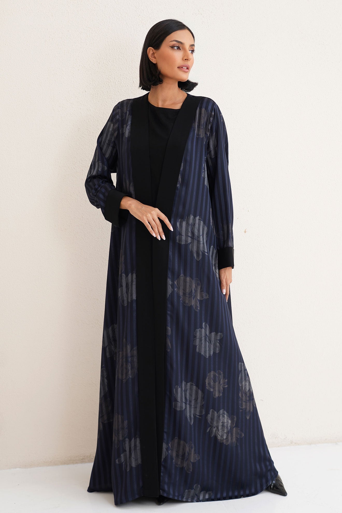 Lumea Navy Abaya