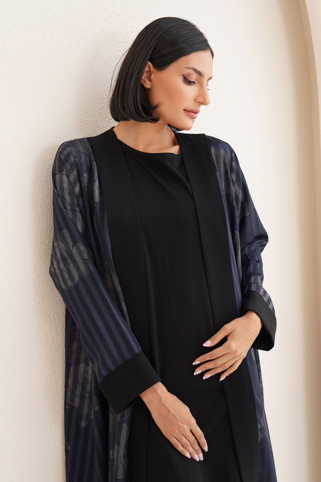 Lumea Navy Abaya