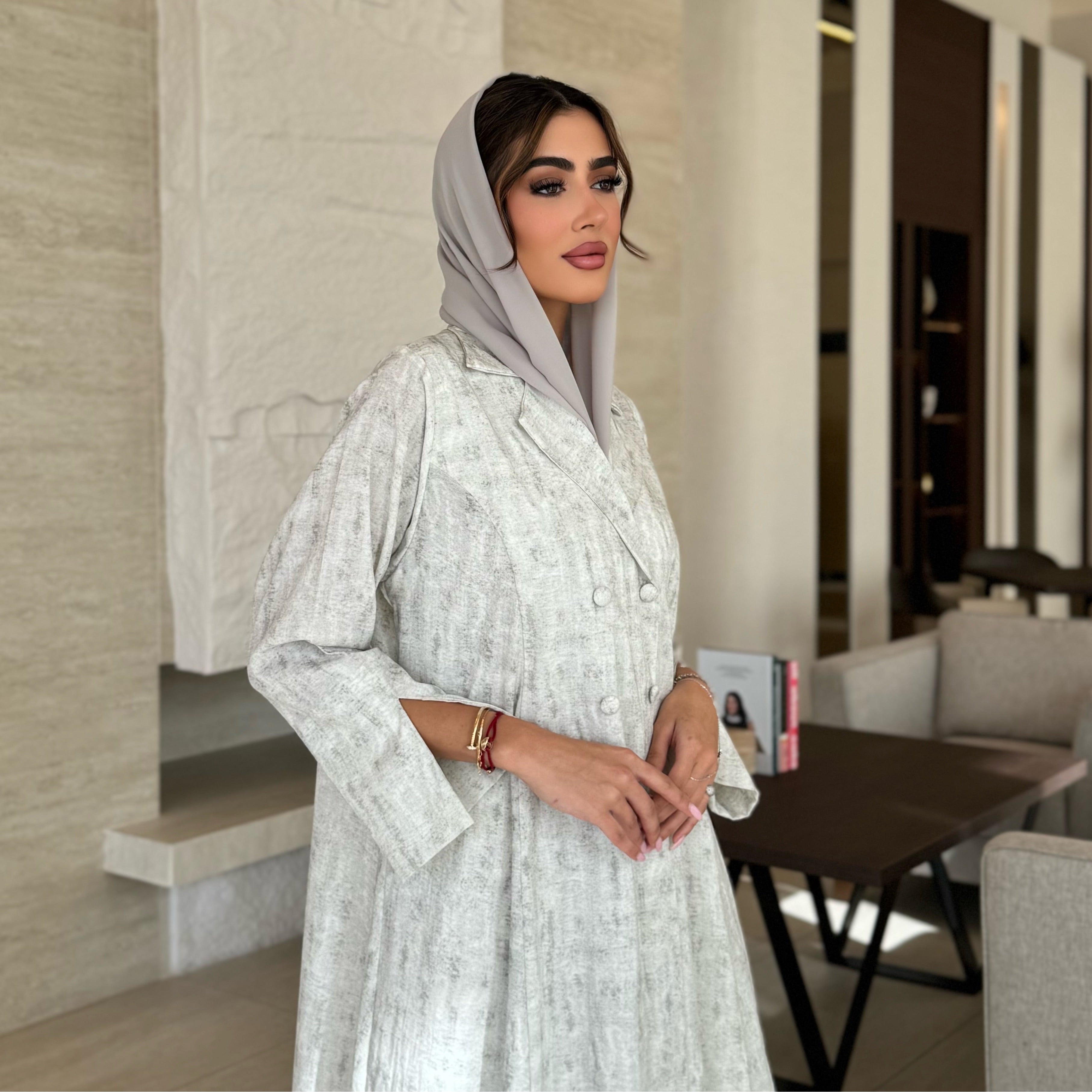 Nawal White Abaya
