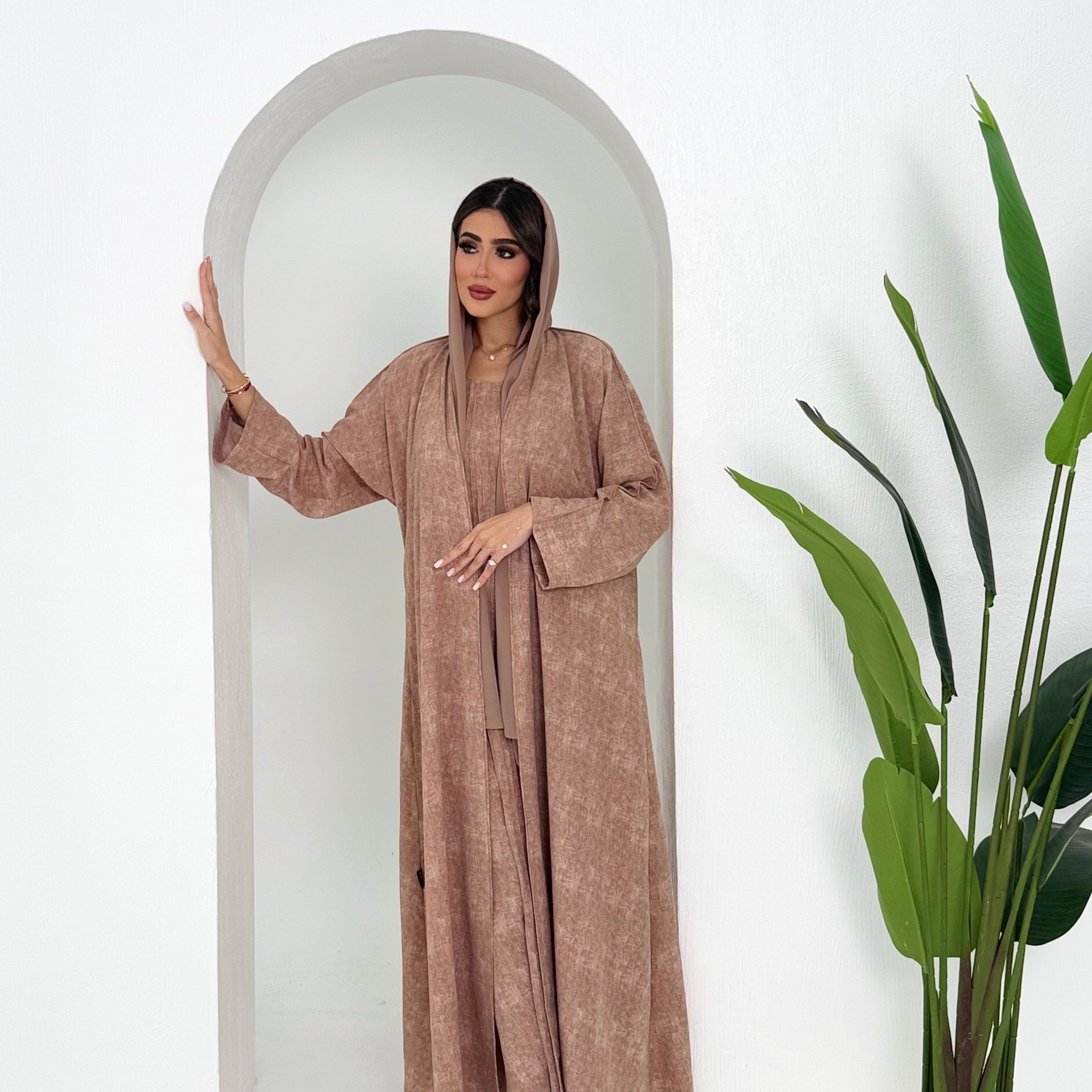 Seraphina Beige Abaya