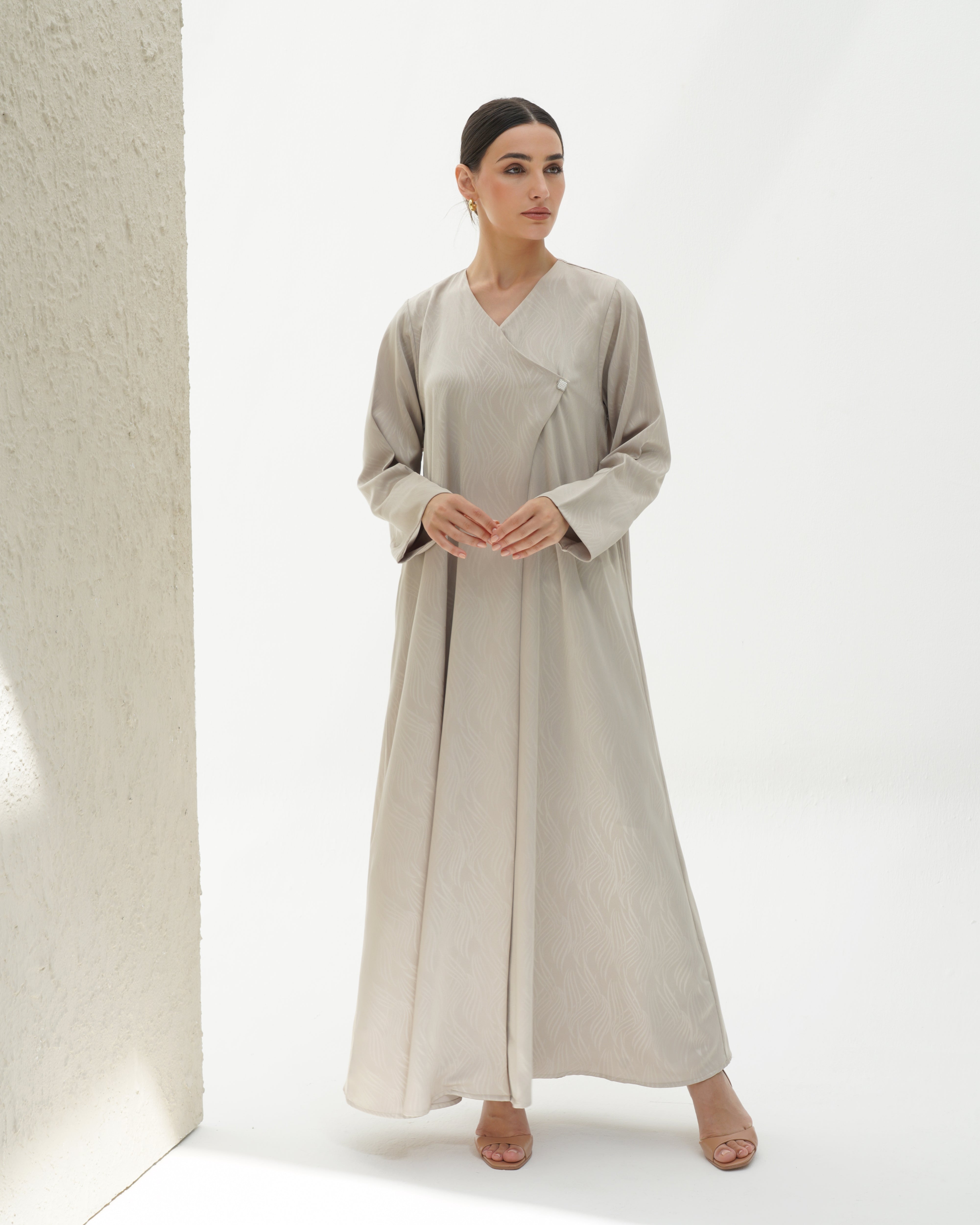 Allure Japanese jacquard Beige Abaya
