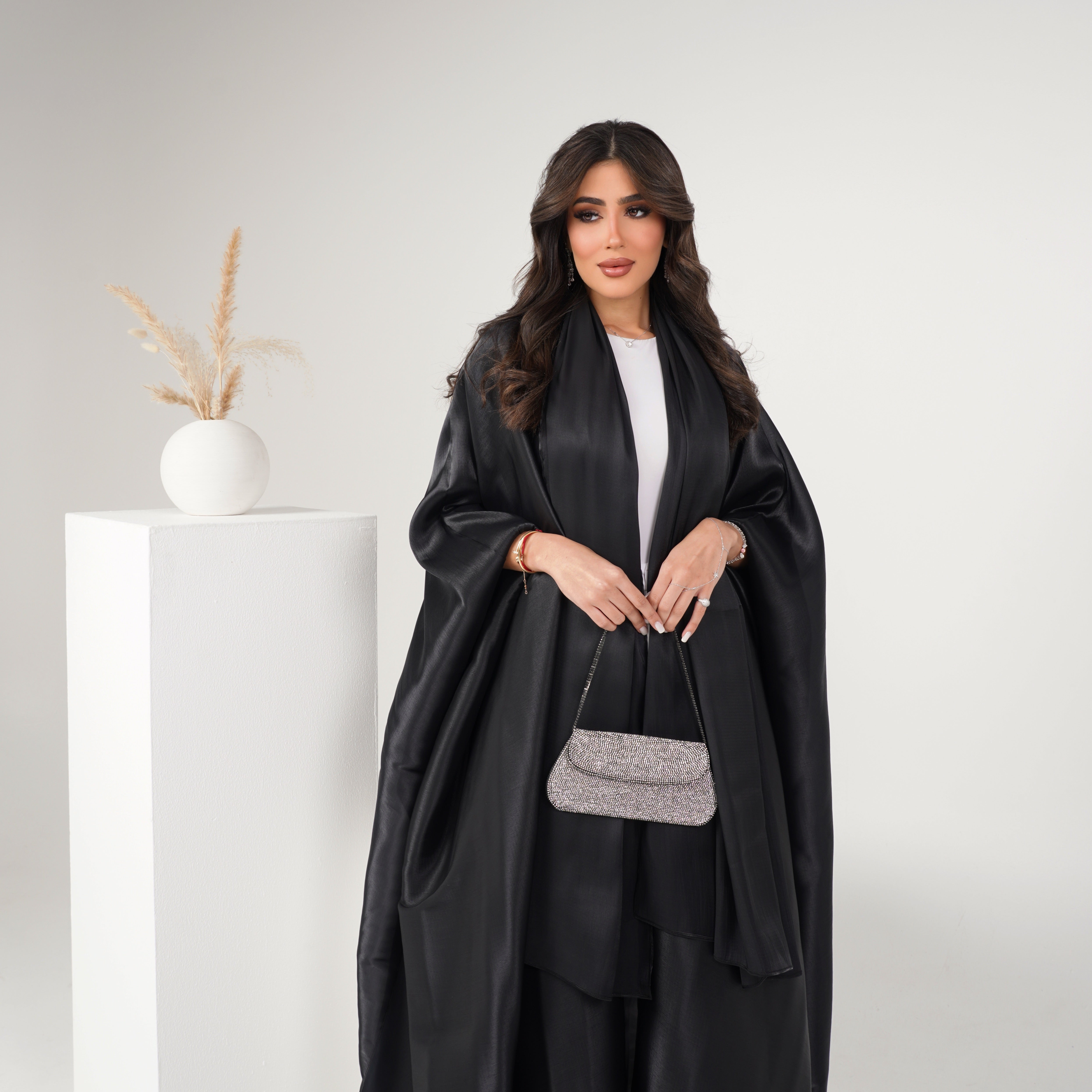 Amira Black Abaya