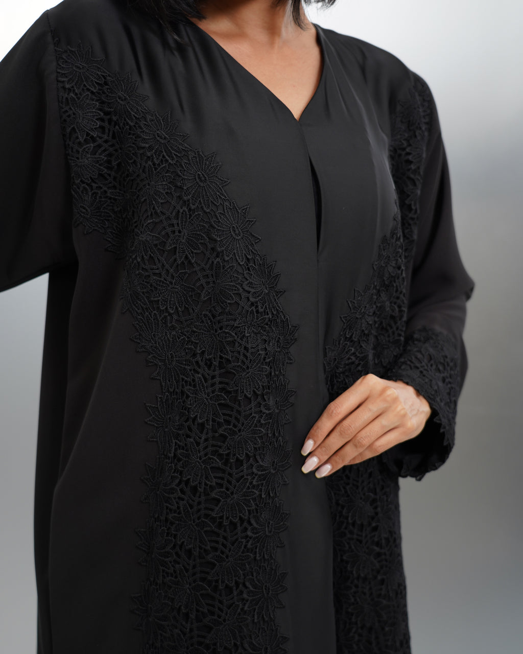 Nila-Black