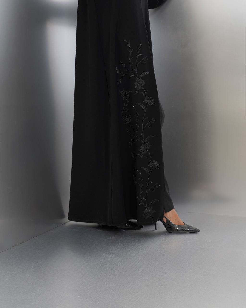 Aino-Black