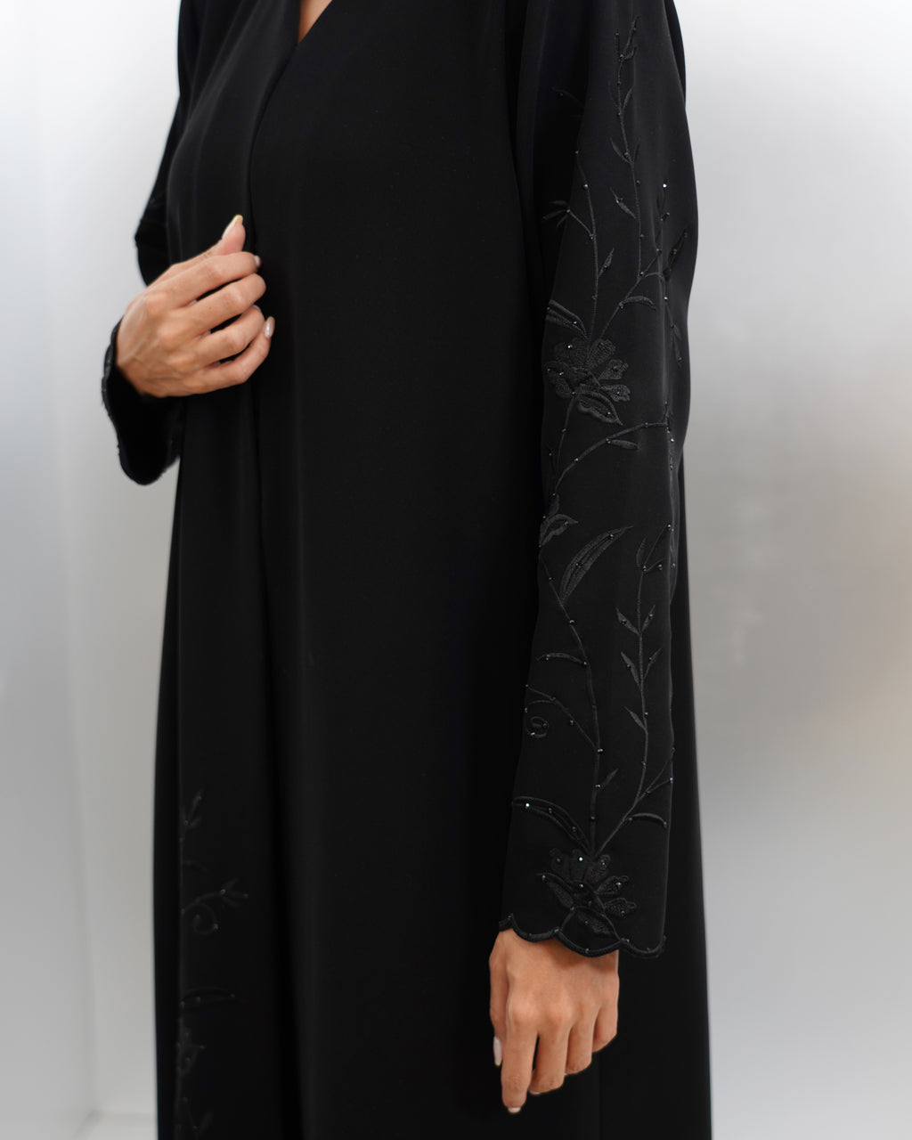 Aino-Black