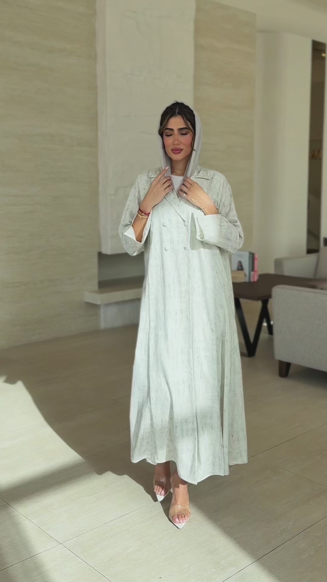 Nawal White Abaya